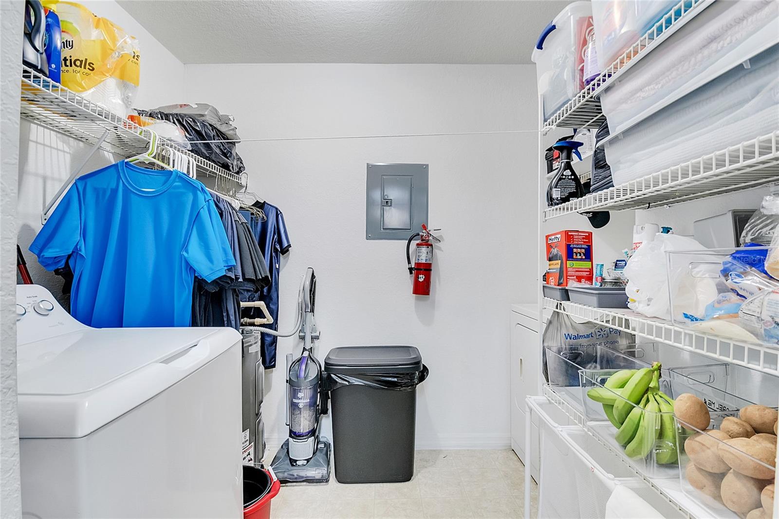 Image 19 of 34 For 8813 Latrec Ave  7206