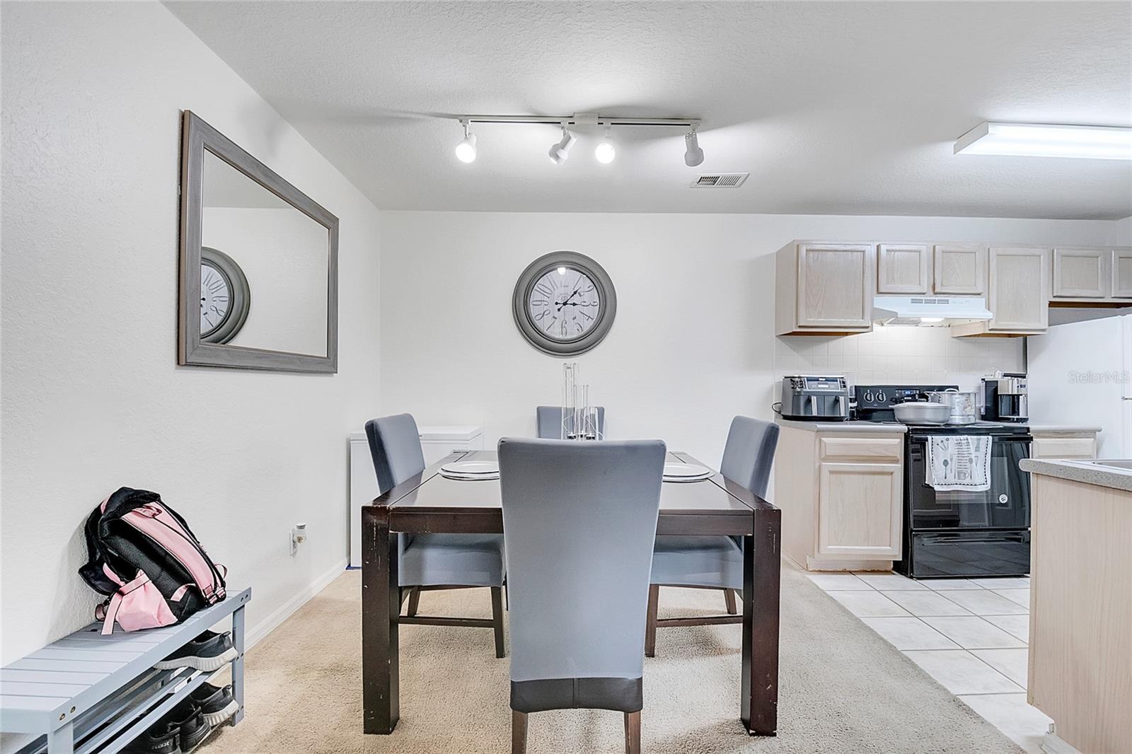 Image 5 of 34 For 8813 Latrec Ave  7206