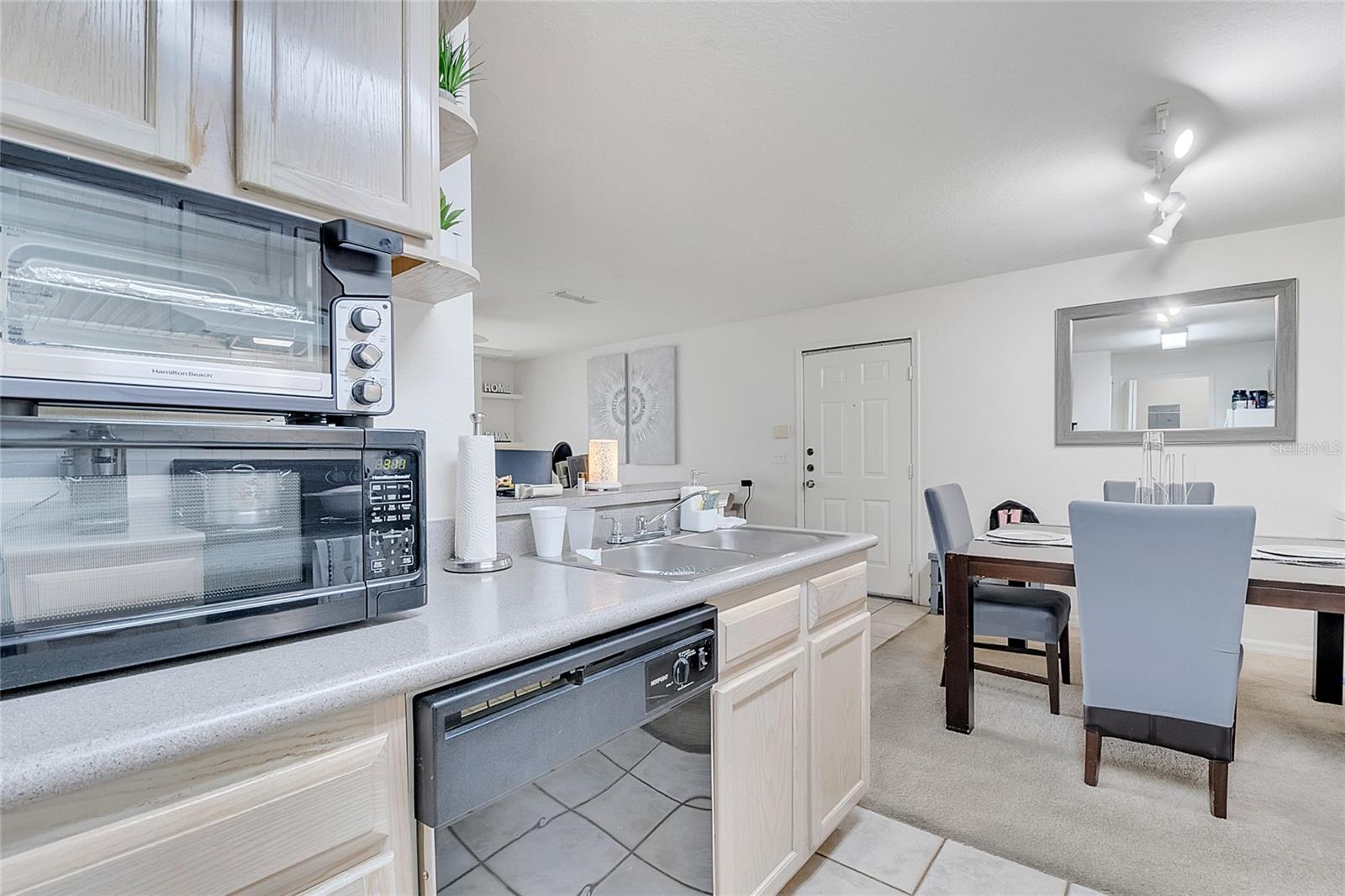 Image 9 of 34 For 8813 Latrec Ave  7206