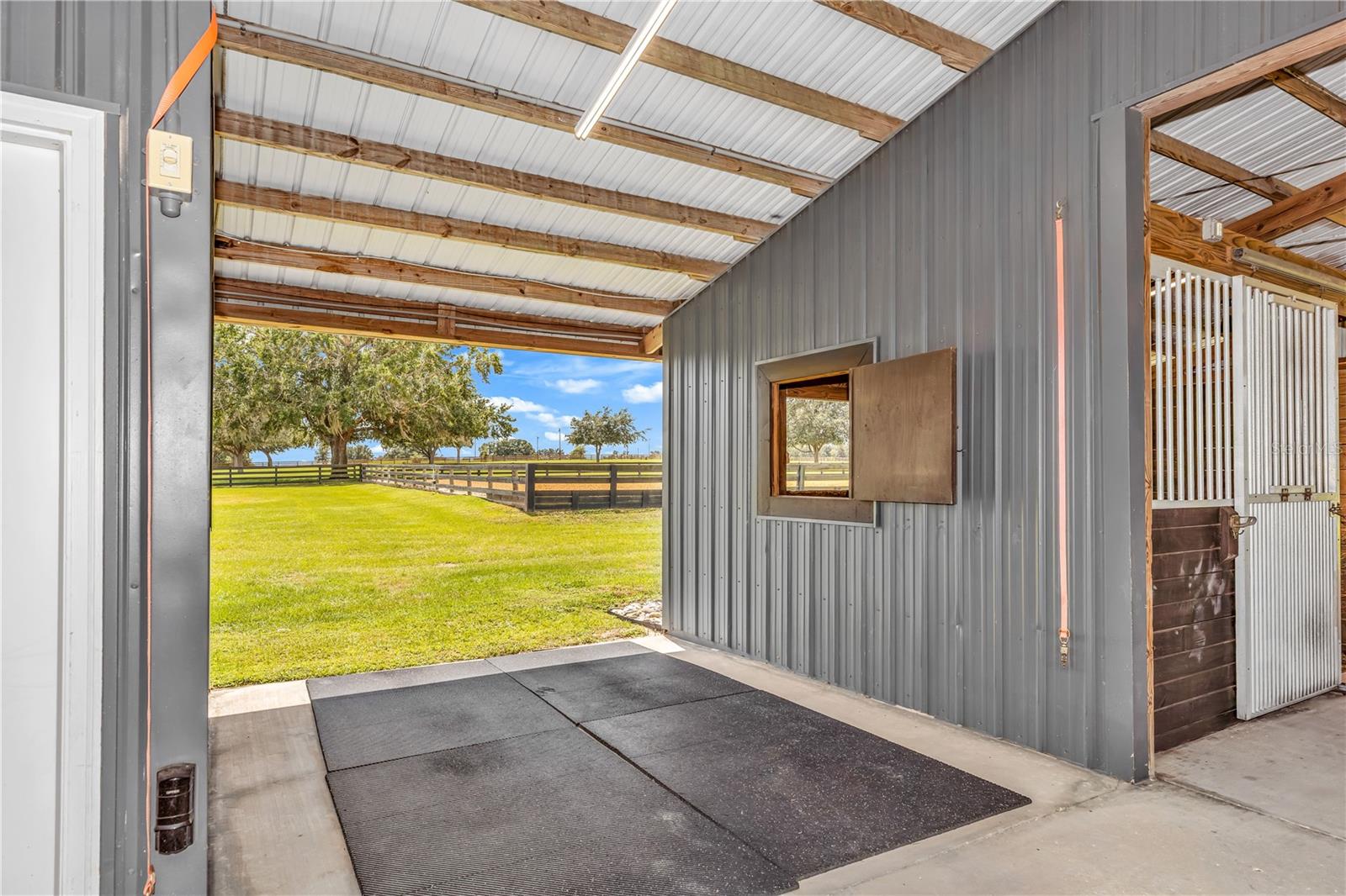 Image 61 of 68 For 32400 Equestrian Trail