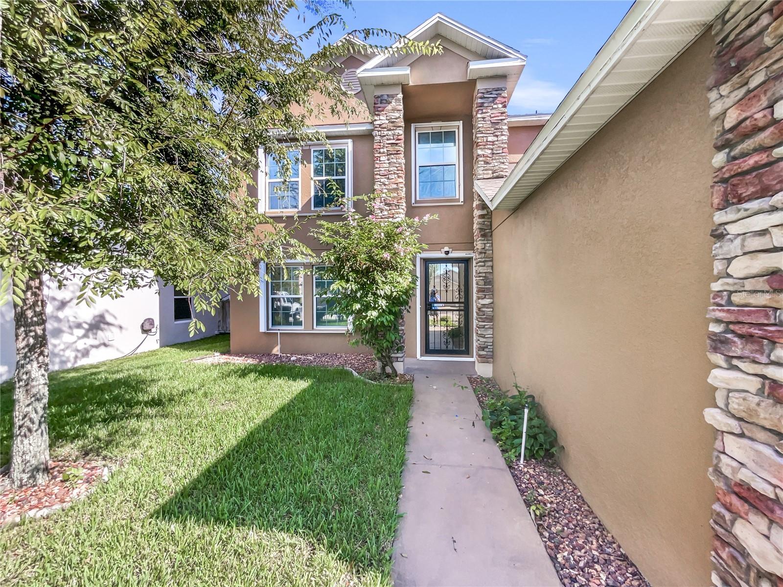 Image 10 of 39 For 5361 Silver Thistle Lane