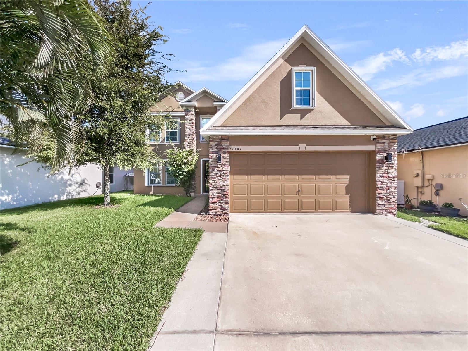 Image 12 of 39 For 5361 Silver Thistle Lane