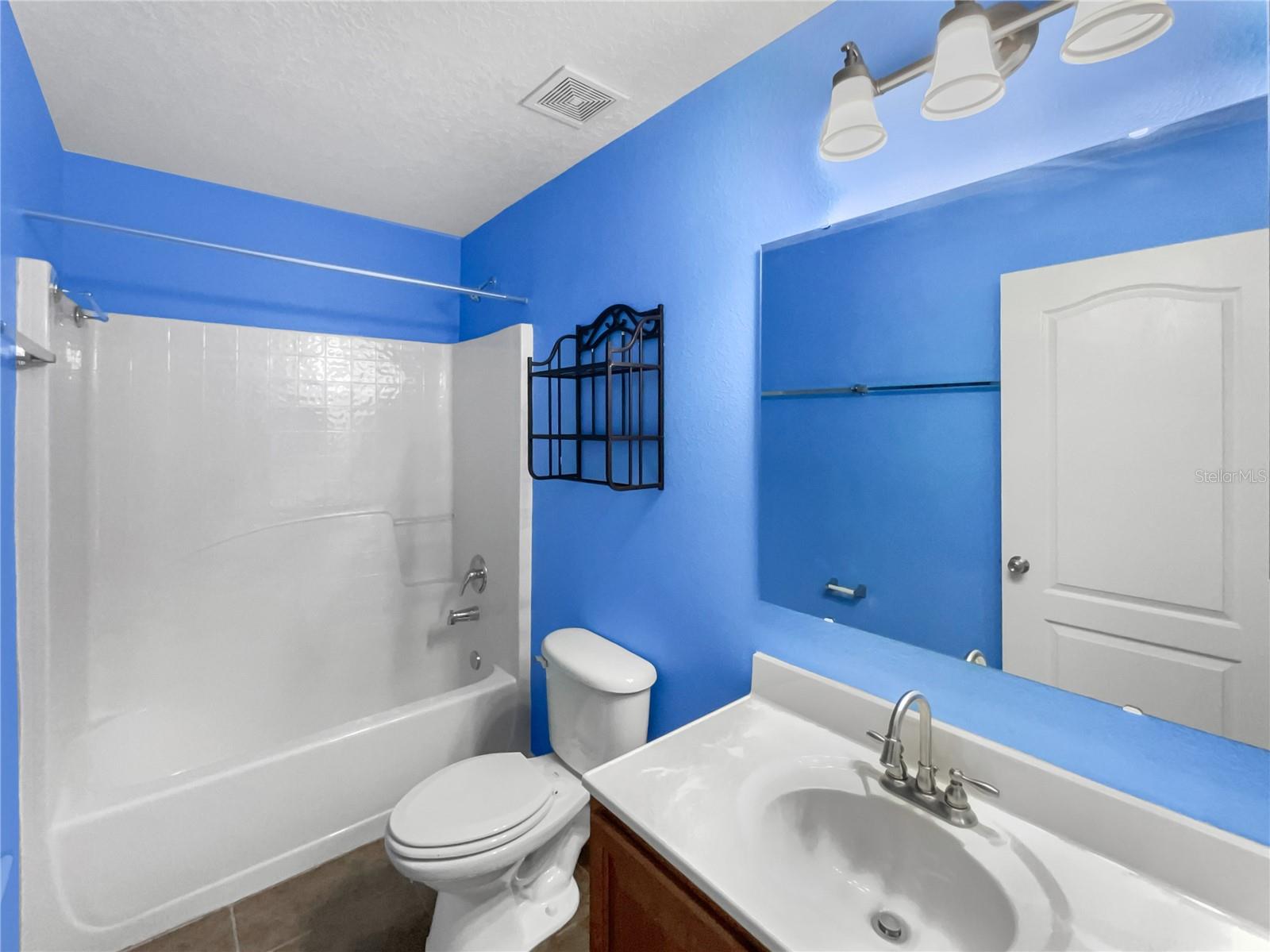 Image 33 of 39 For 5361 Silver Thistle Lane
