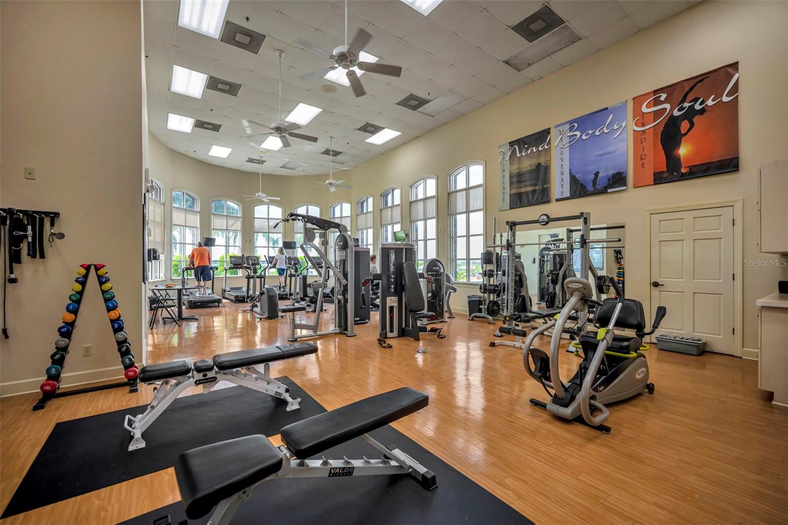 Image 30 of 51 For 4115 Aberdeen Lane