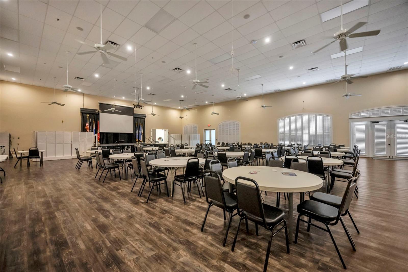 Image 31 of 51 For 4115 Aberdeen Lane