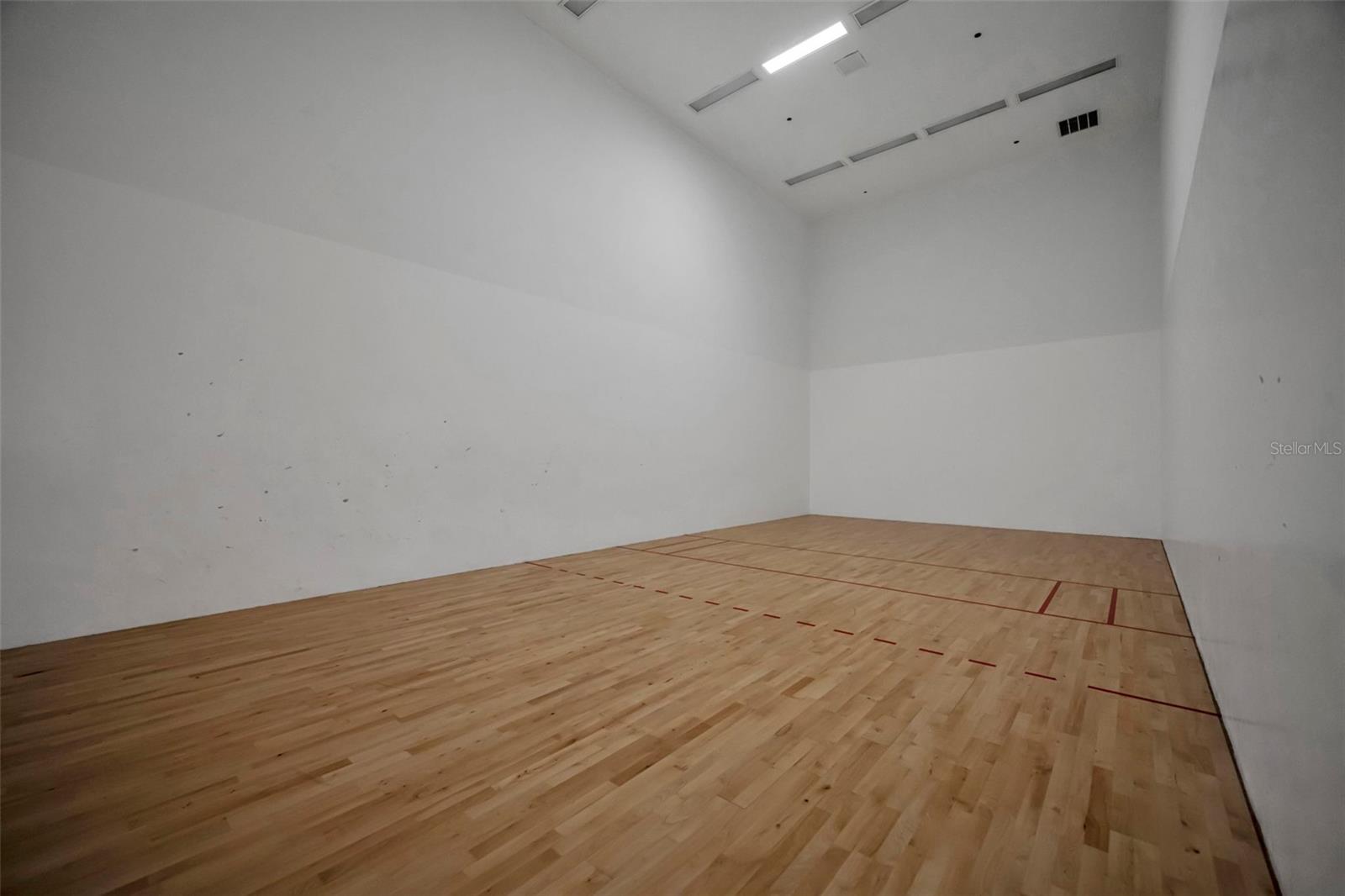 Image 36 of 51 For 4115 Aberdeen Lane