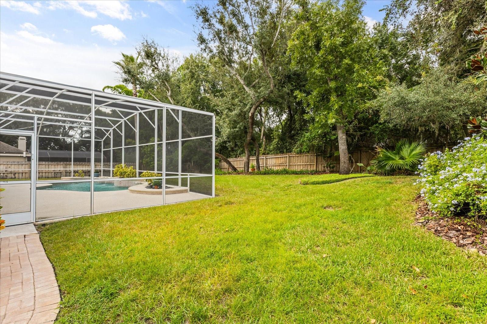 Image 28 of 34 For 6894 Hidden Glade Place