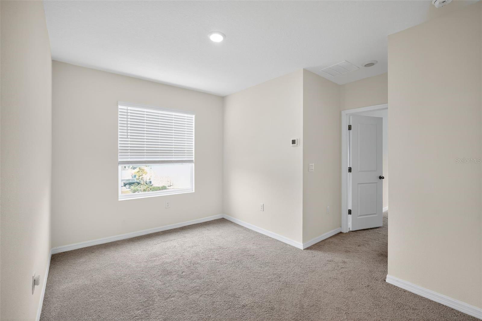 Image 24 of 33 For 11407 Planetree Place