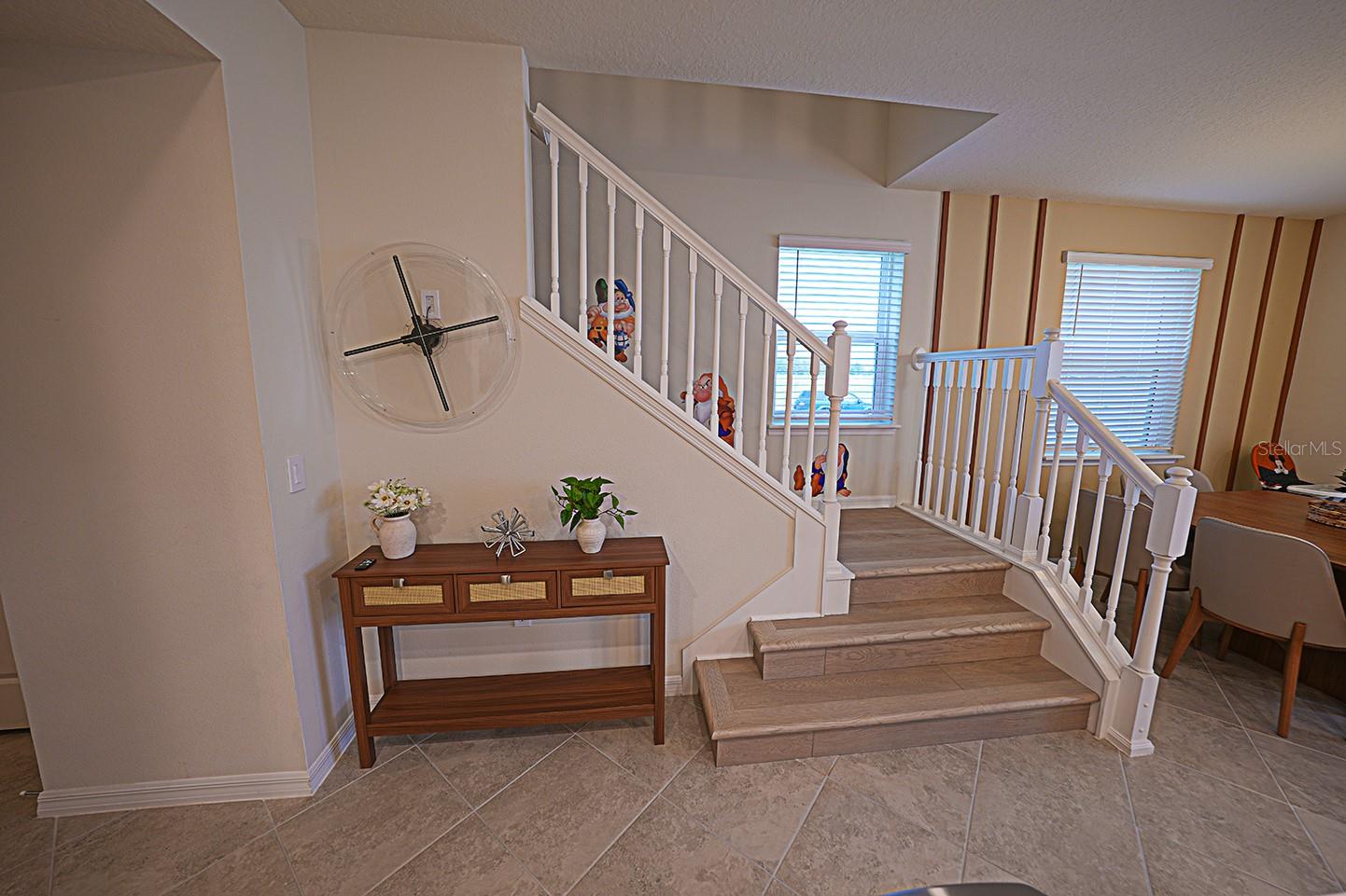 Image 18 of 51 For 16100 Palm Frond Avenue
