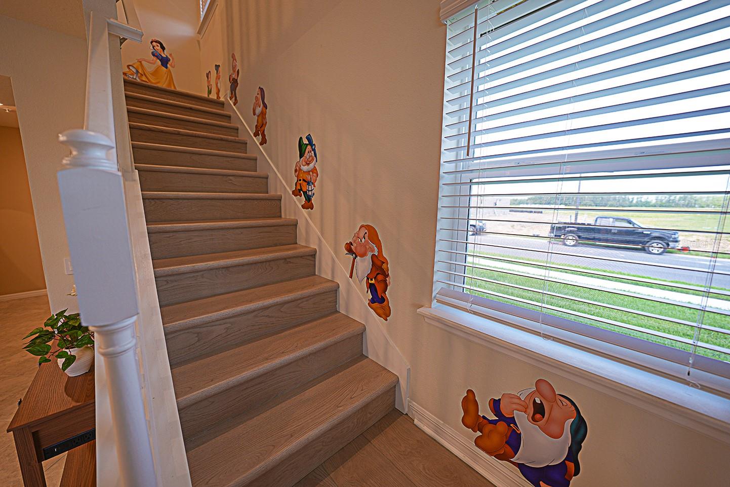 Image 19 of 51 For 16100 Palm Frond Avenue