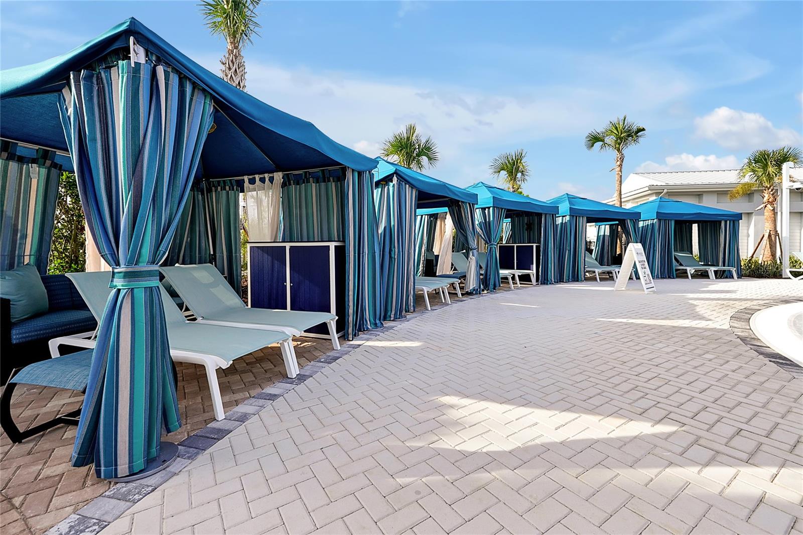 Image 71 of 89 For 16100 Palm Frond Avenue