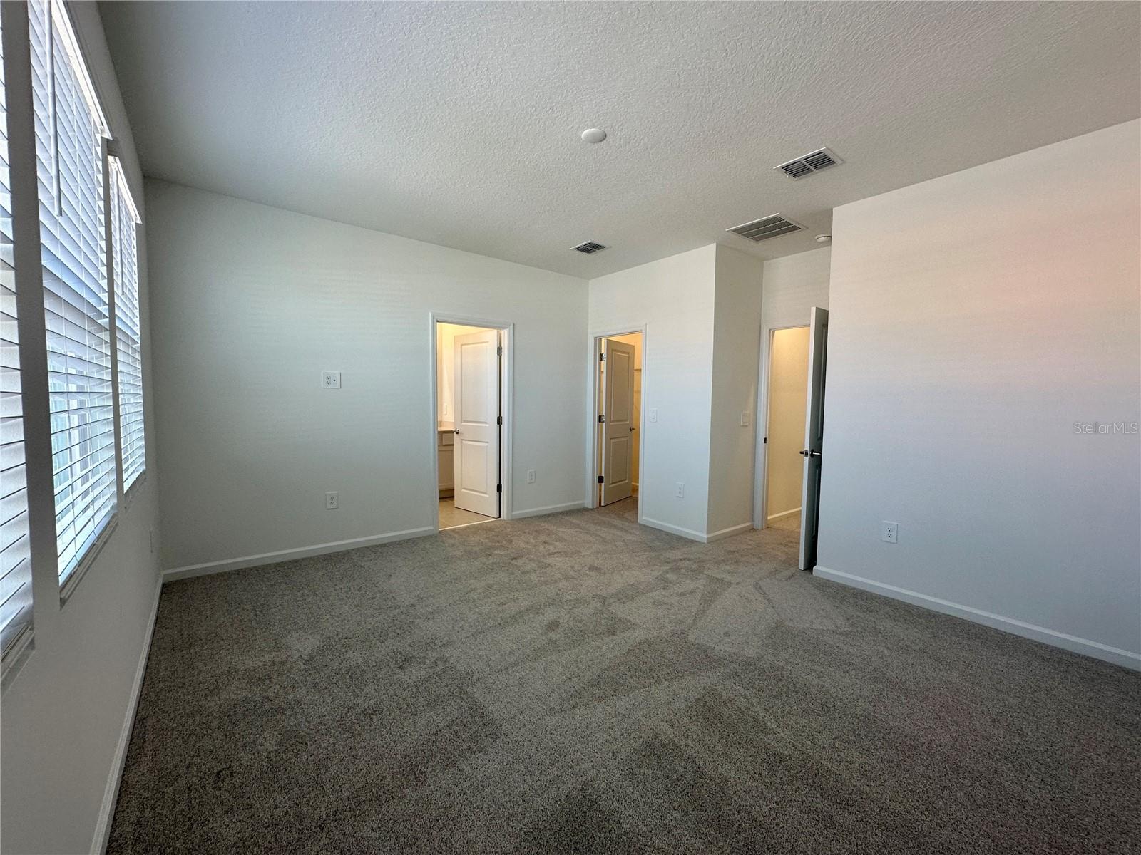 Image 15 of 40 For 7139 Sienna Oak Alley