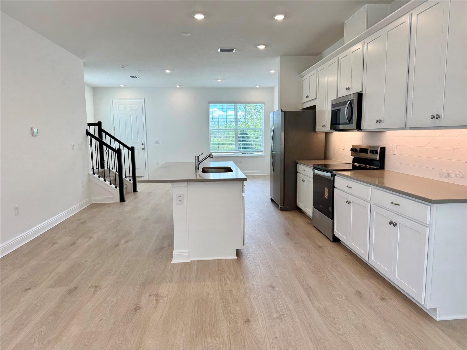 Image 9 of 33 For 13078 Serene Glade Road