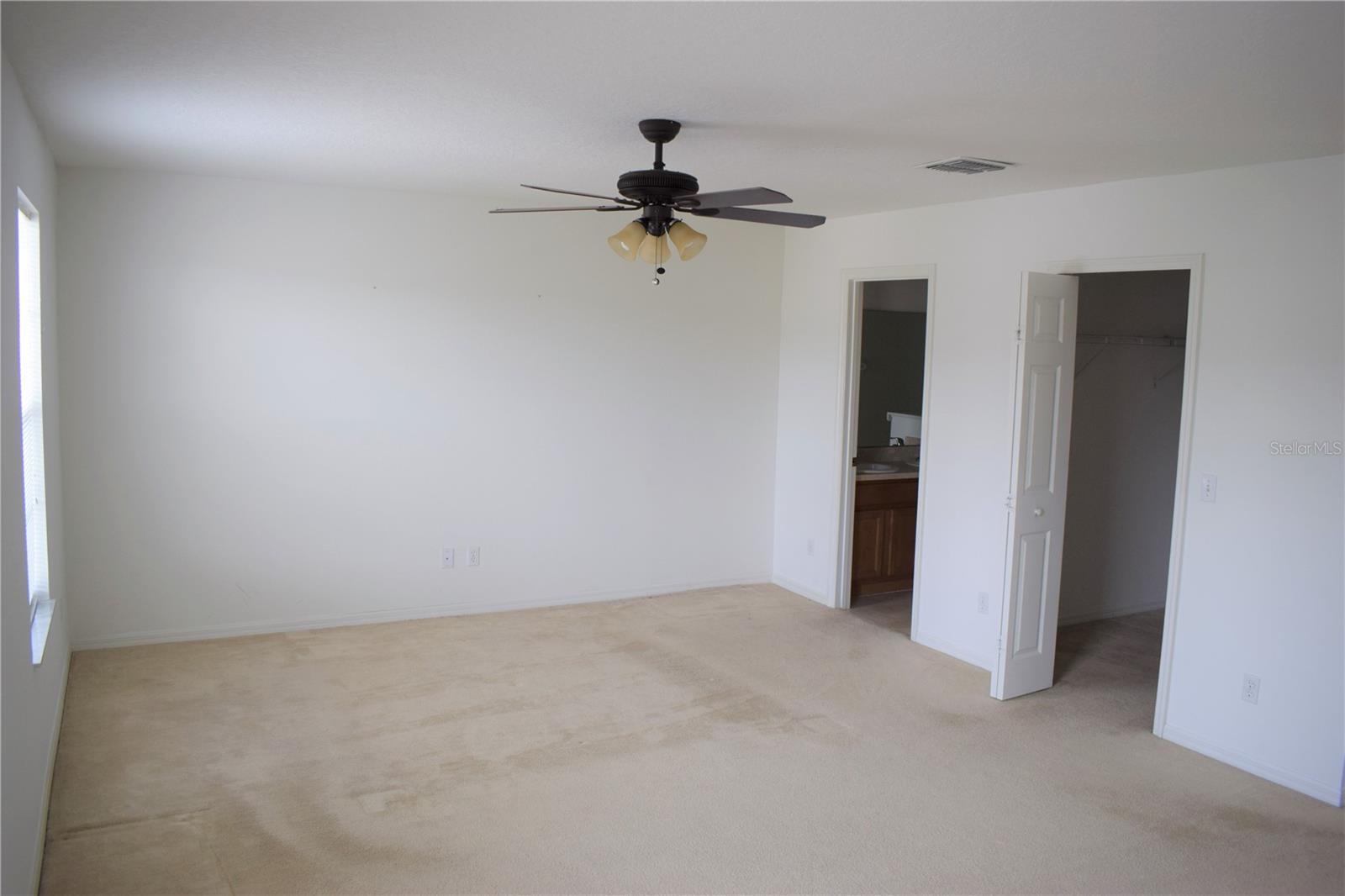 Image 10 of 23 For 521 Cresting Oak Circle 76