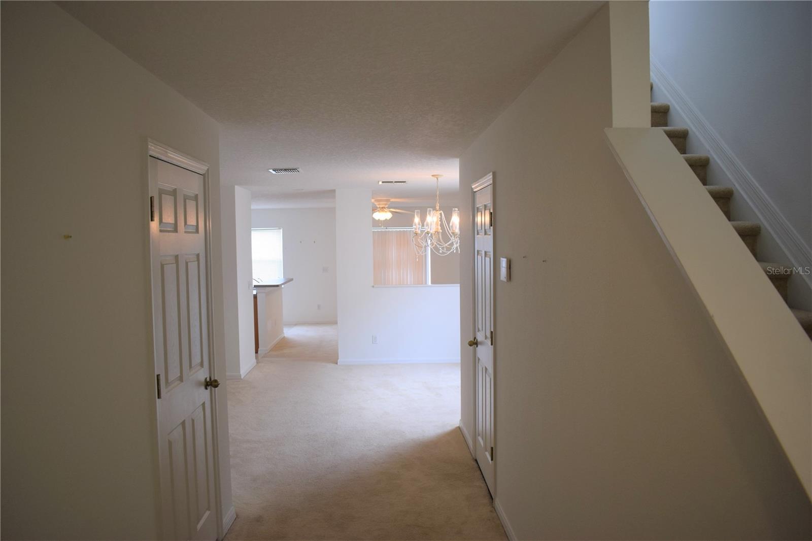 Image 19 of 23 For 521 Cresting Oak Circle 76