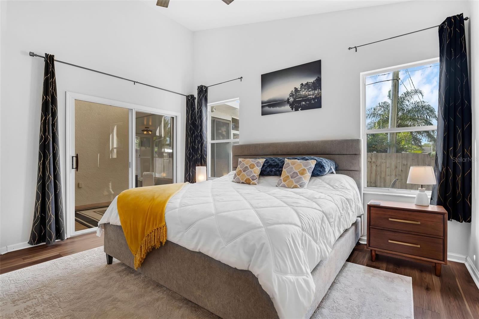 Image 11 of 55 For 2966 Eglington Drive