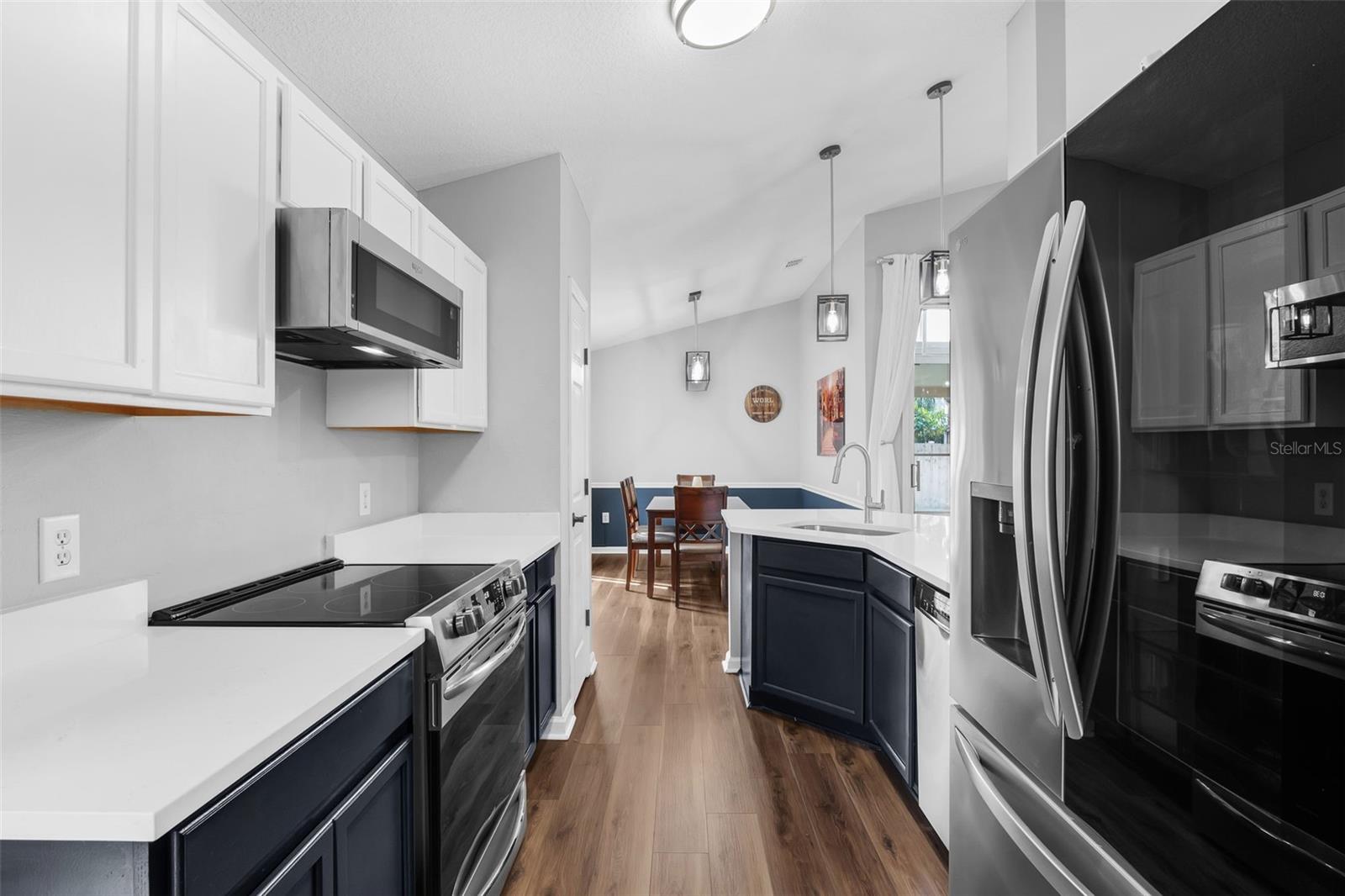 Image 26 of 55 For 2966 Eglington Drive