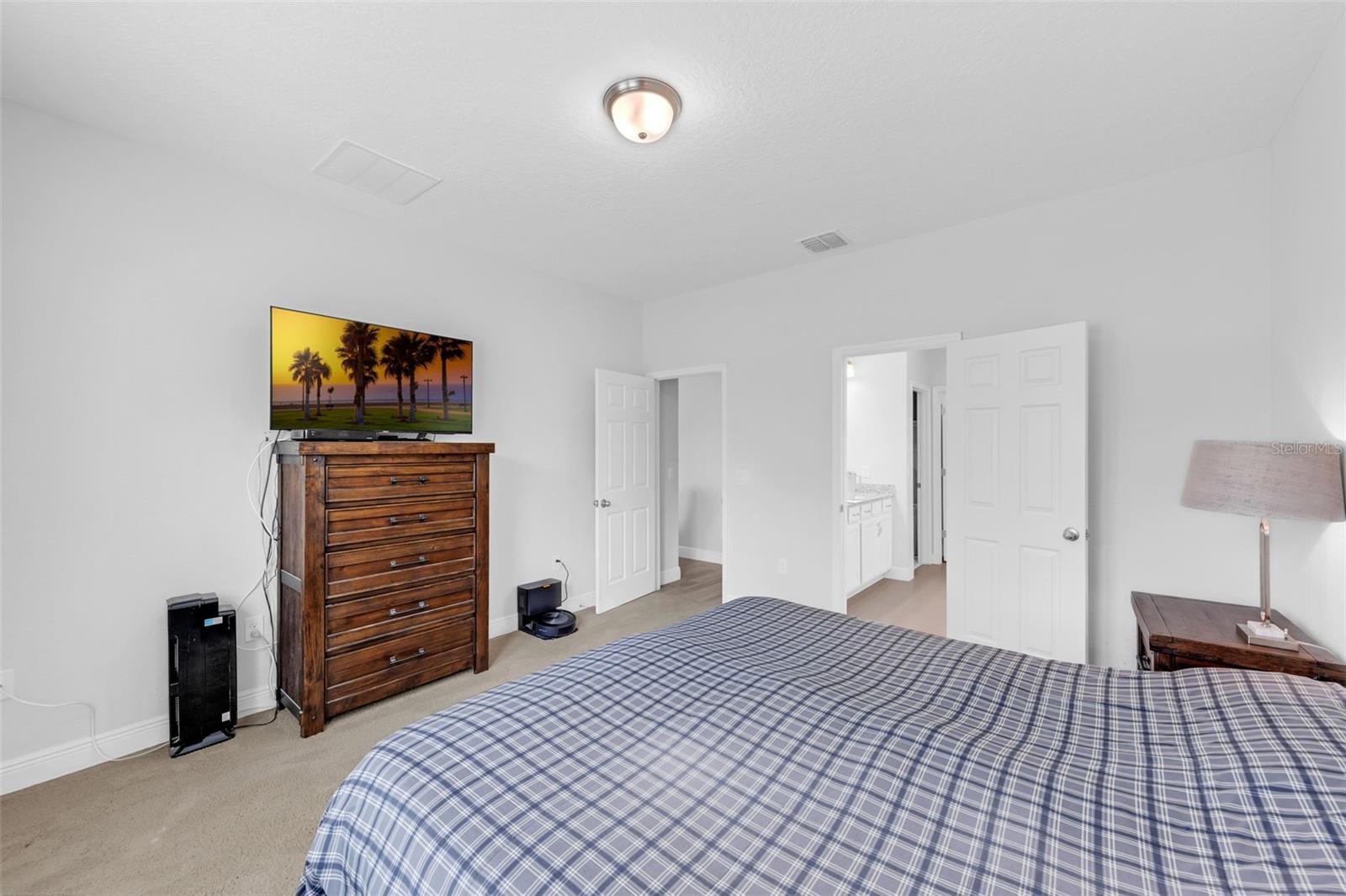 Image 10 of 32 For 2087 Laurelwood Way