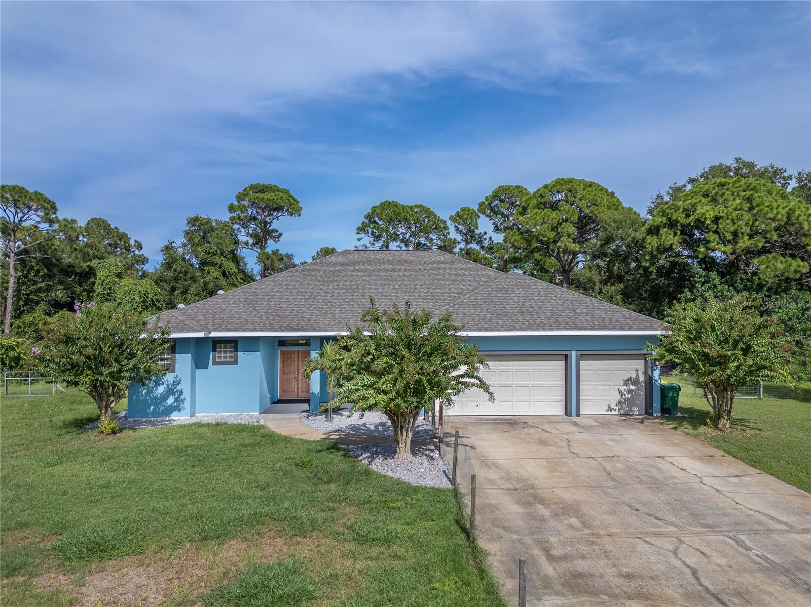 Details for 4329 Hunter Road, MIMS, FL 32754