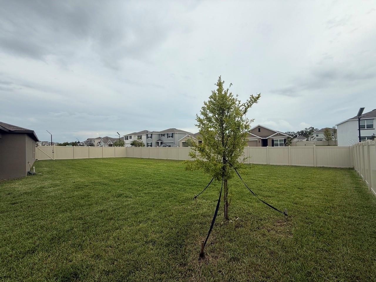 Image 13 of 17 For 3601 Natural Trace Street