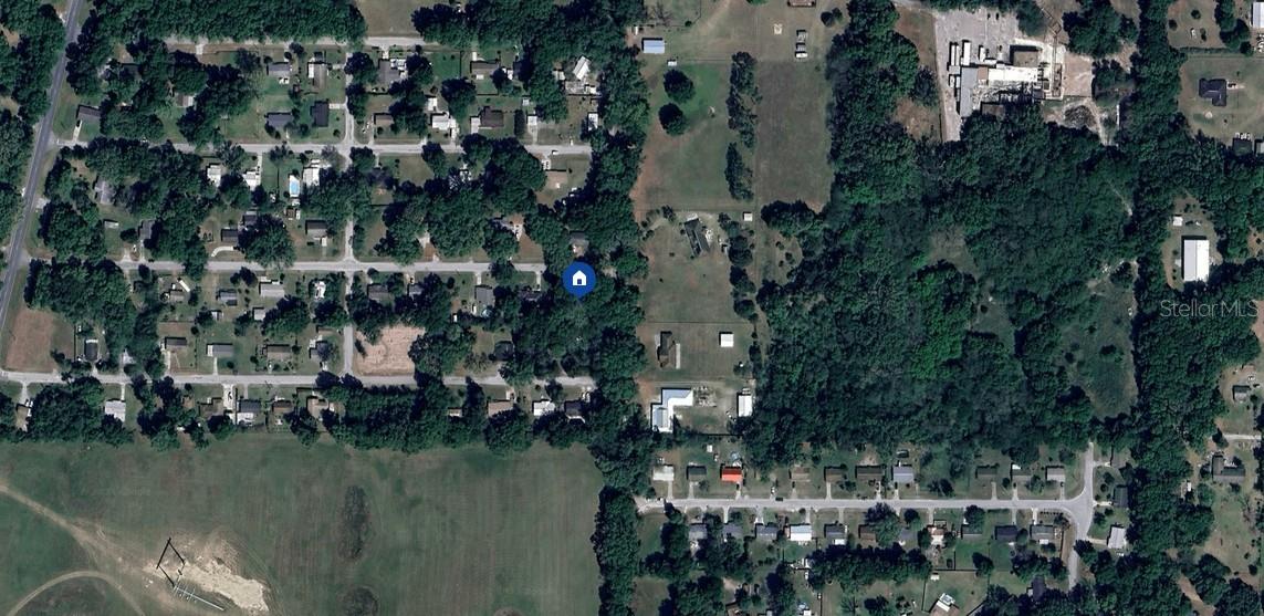 Image 4 of 6 For 1920 Ne 61st St