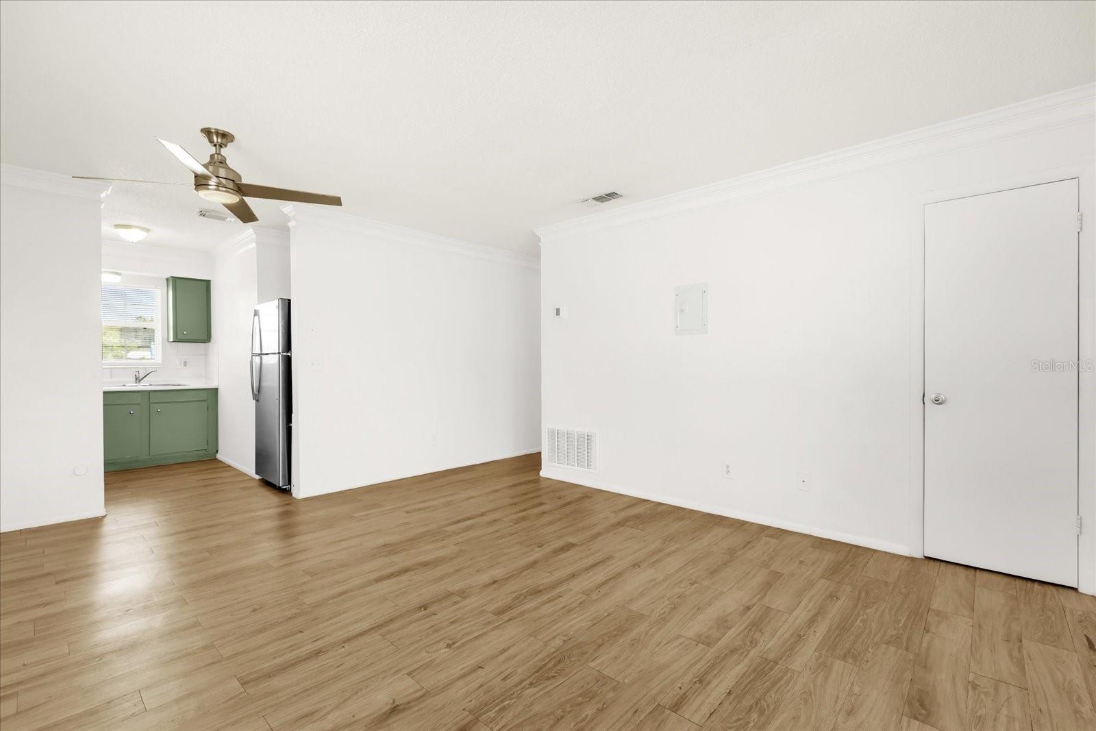 Image 3 of 21 For 1400 Eudora Road F57