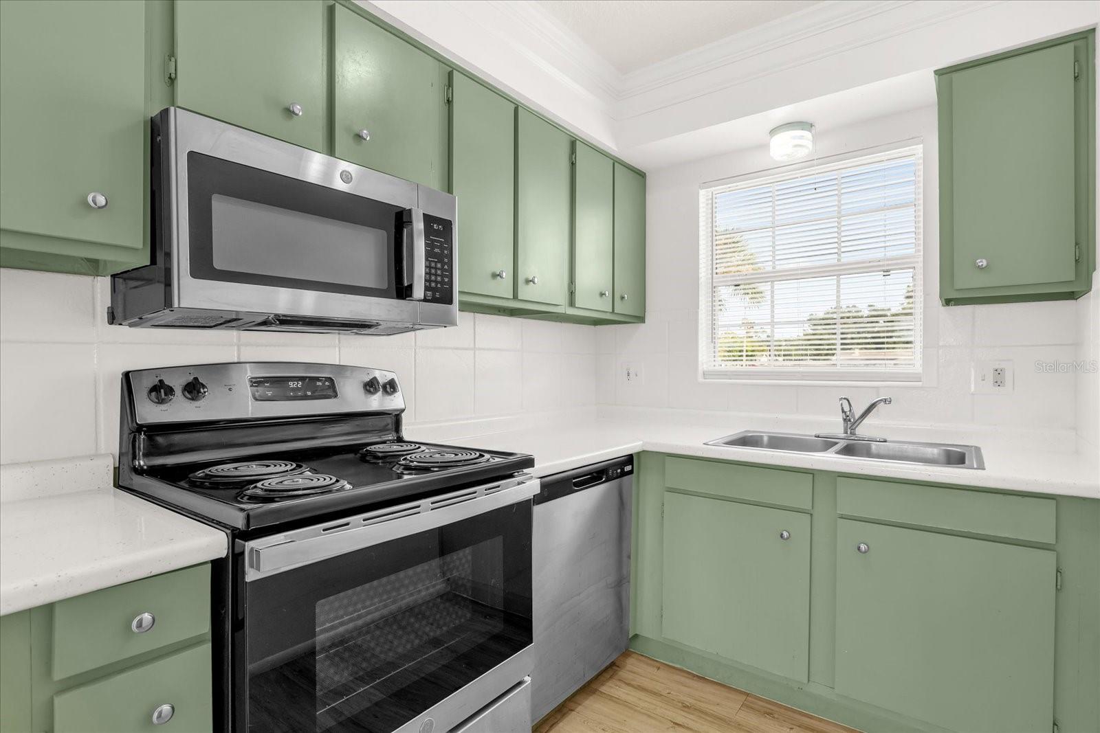 Image 4 of 21 For 1400 Eudora Road F57