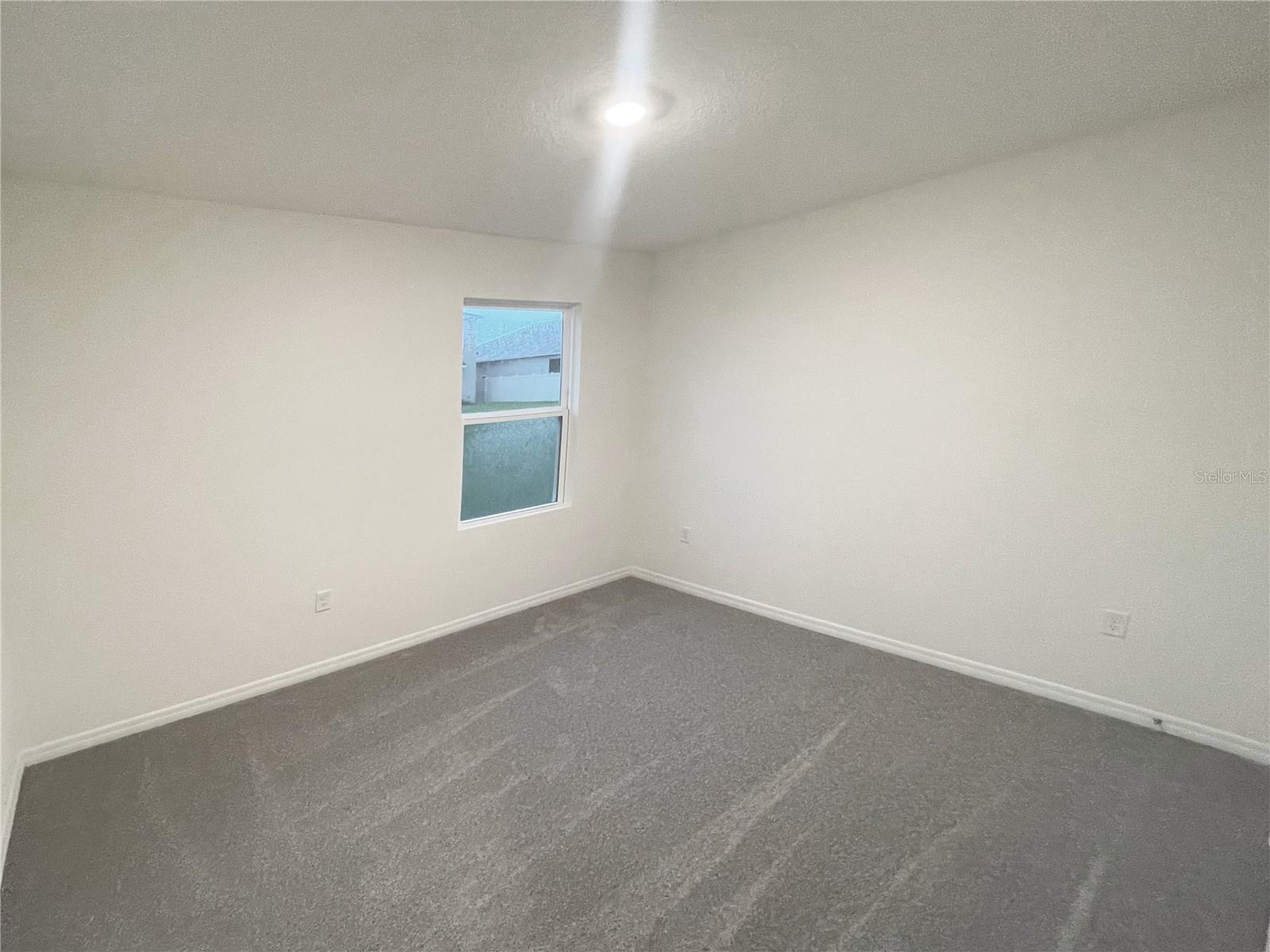 Image 8 of 36 For 4672 Bernard Boulevard