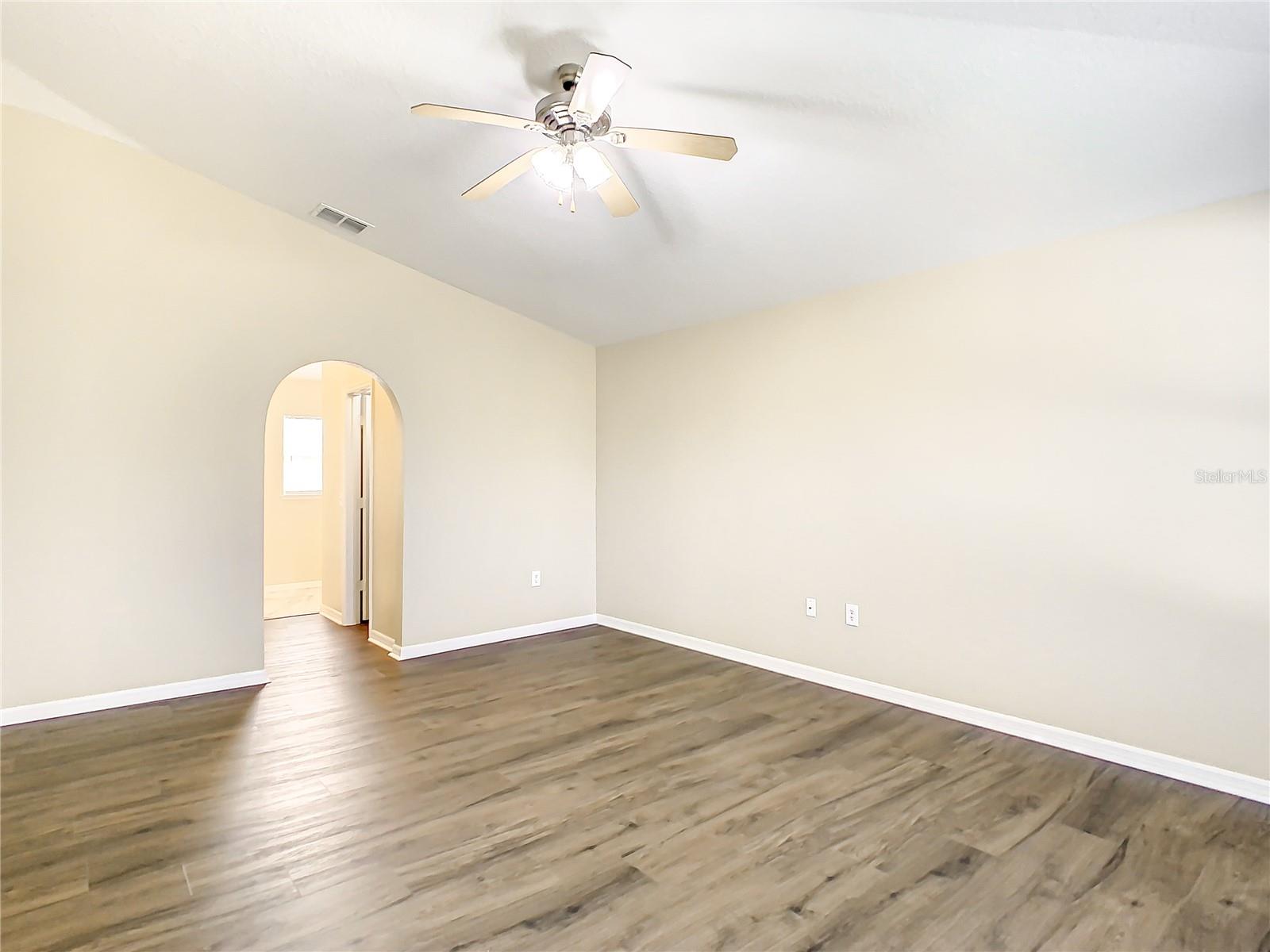 Image 40 of 62 For 1743 Corner Meadow Circle