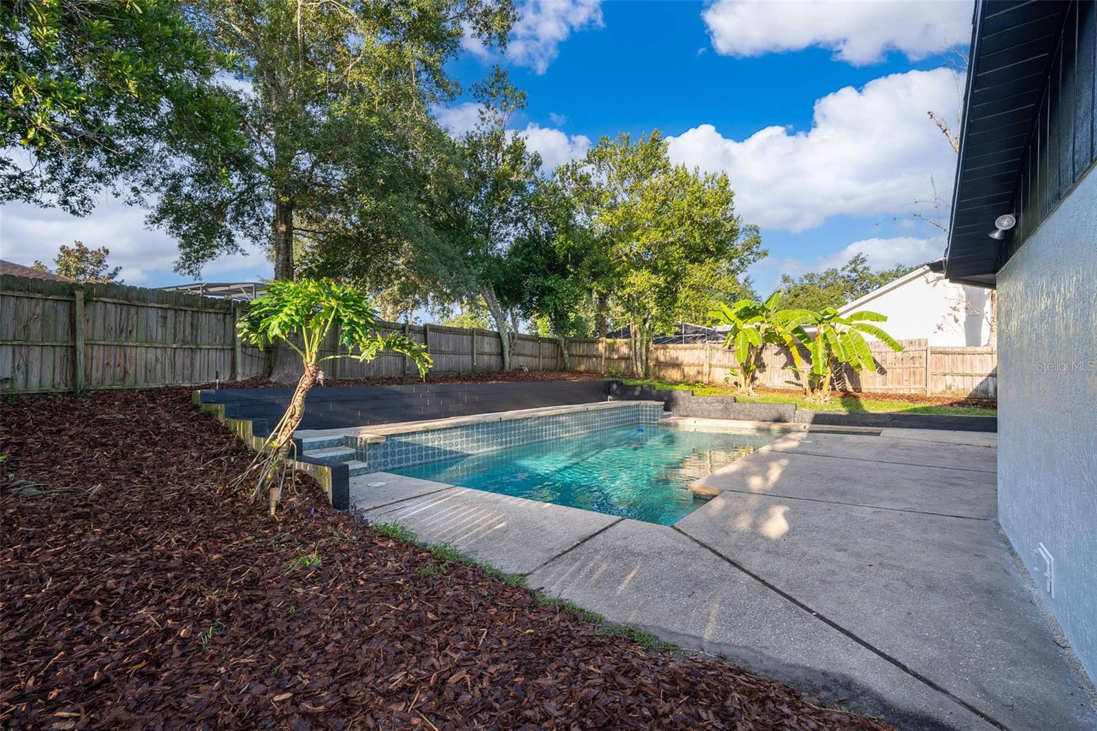 Image 34 of 35 For 201 Lyndhurst Court