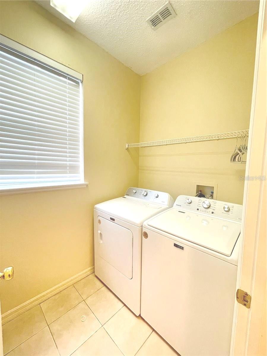 Image 23 of 25 For 2554 Sand Arbor Circle