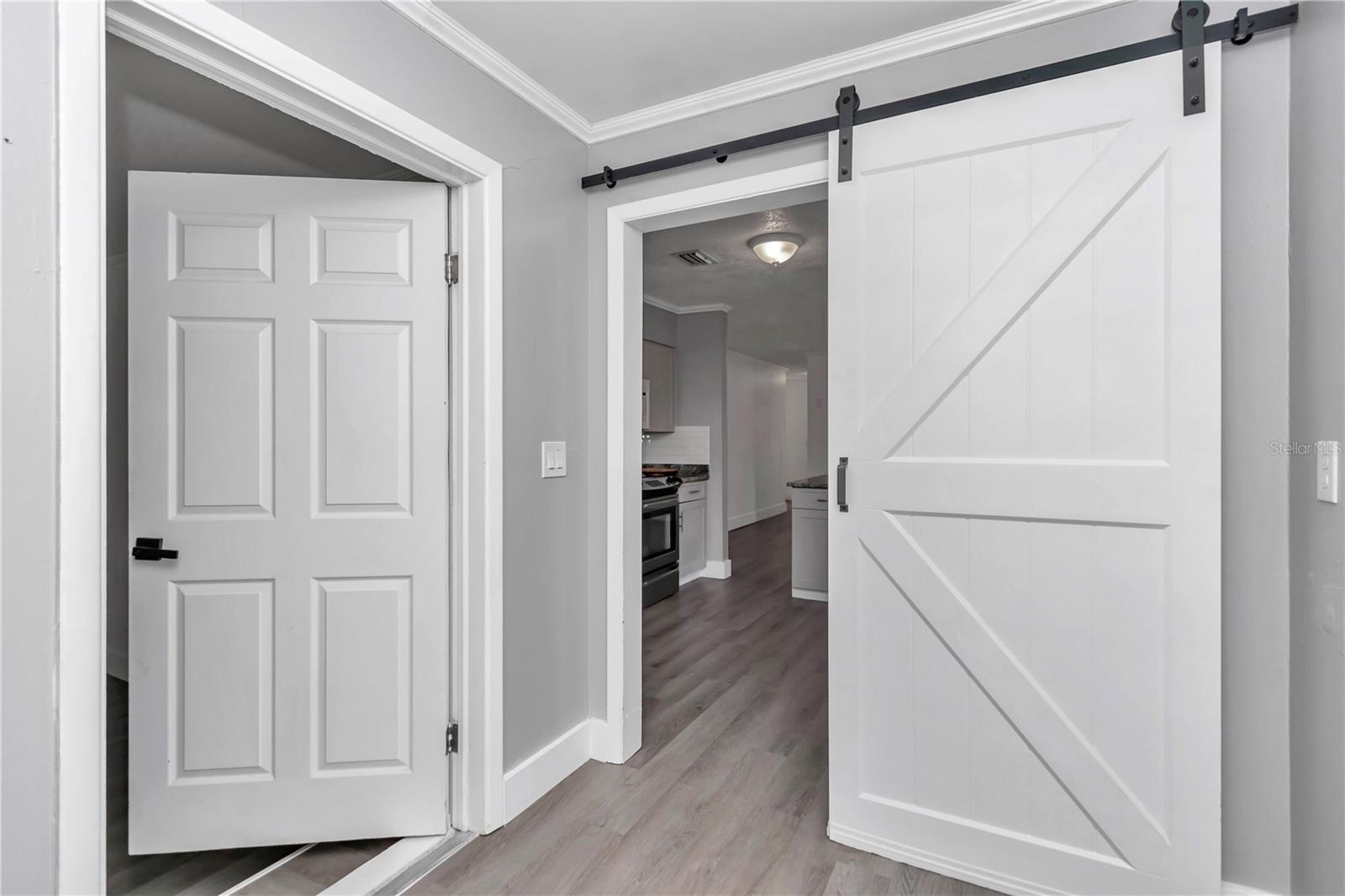 Image 11 of 36 For 520 38th Street