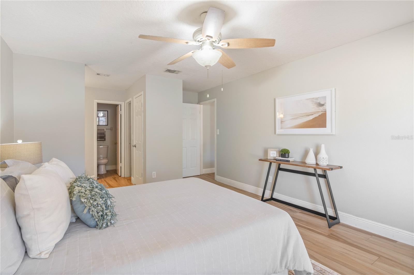 Image 33 of 36 For 3143 Pinto Drive