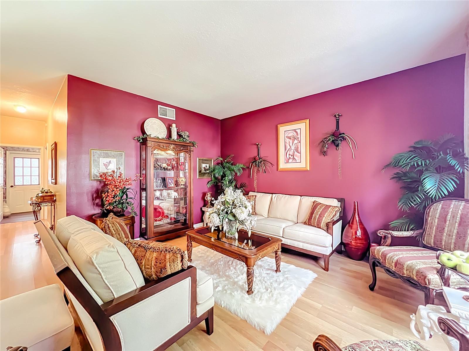 Image 15 of 82 For 7766 Bardmoor Hill Circle