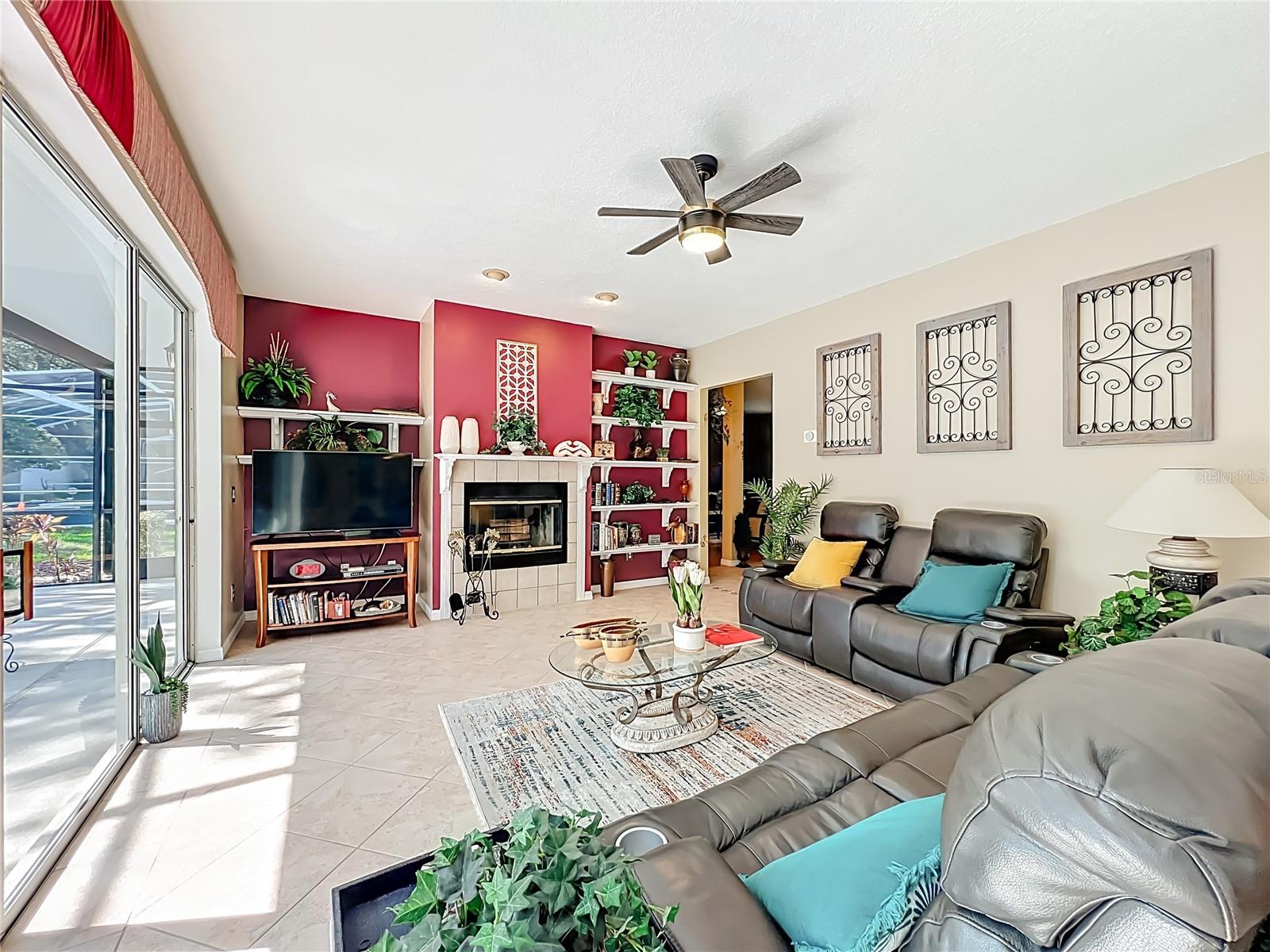 Image 36 of 82 For 7766 Bardmoor Hill Circle
