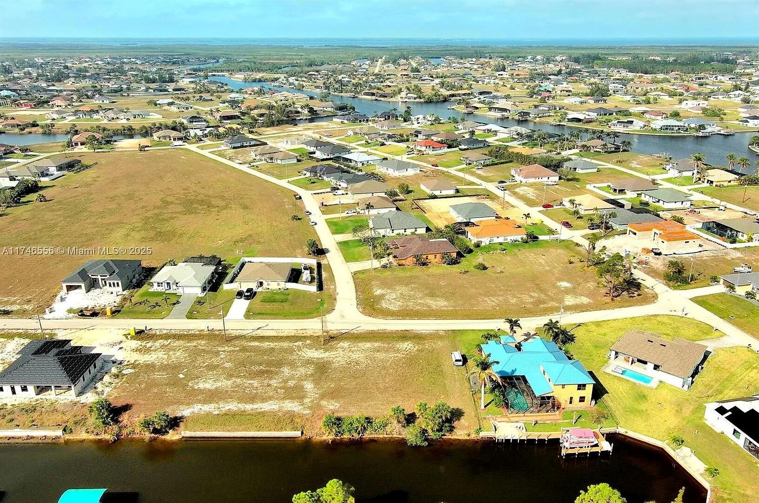 Image 24 of 25 For 1939 34th Place