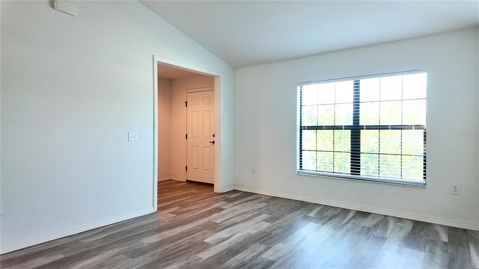 Image 2 of 17 For 2979 Creeks Crossing Boulevard