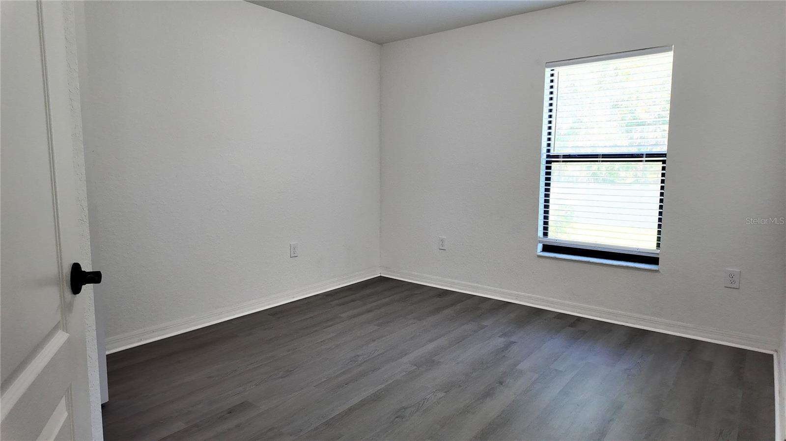 Image 4 of 17 For 2979 Creeks Crossing Boulevard