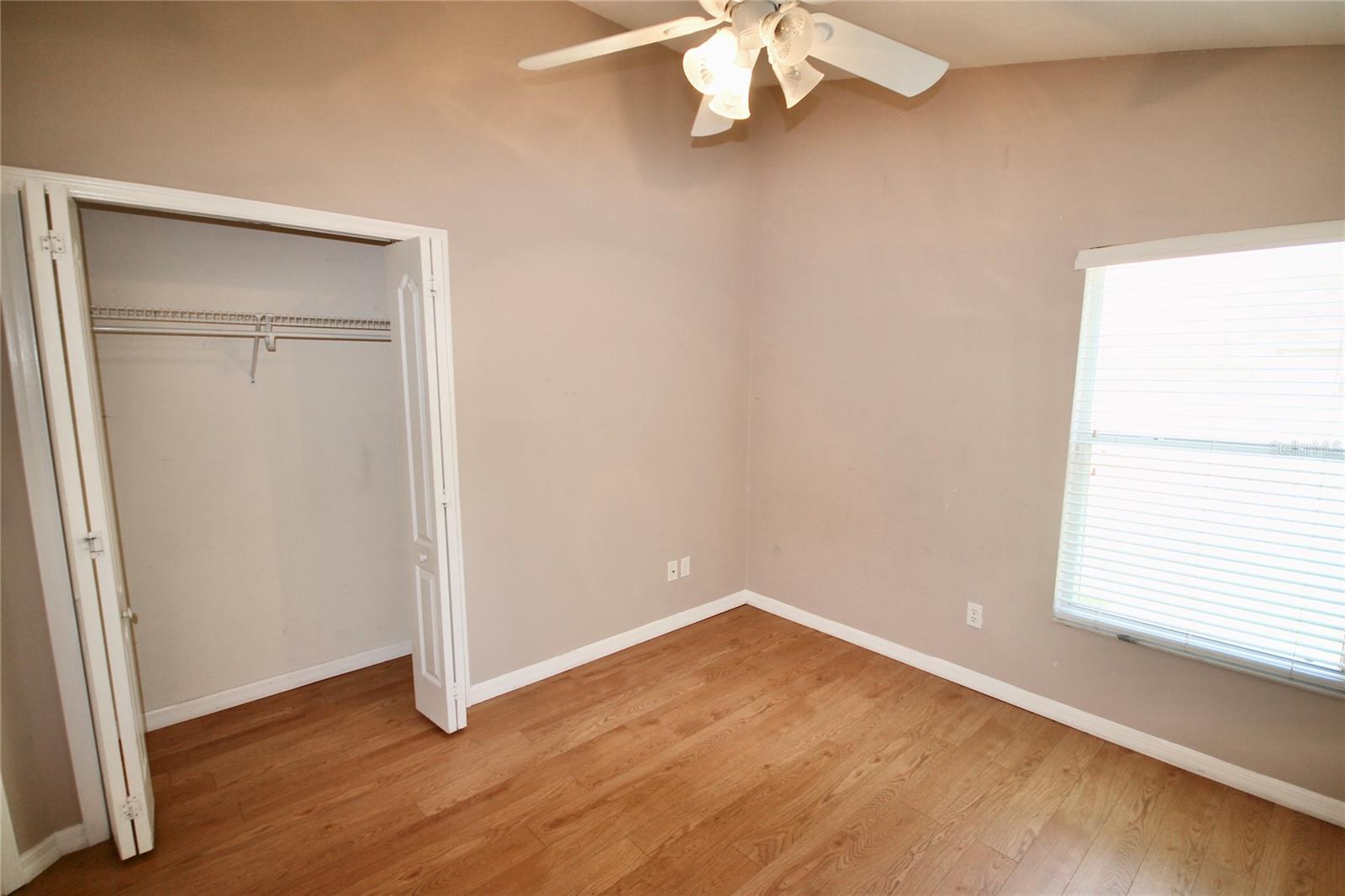 Image 20 of 33 For 9429 Southern Garden Circle
