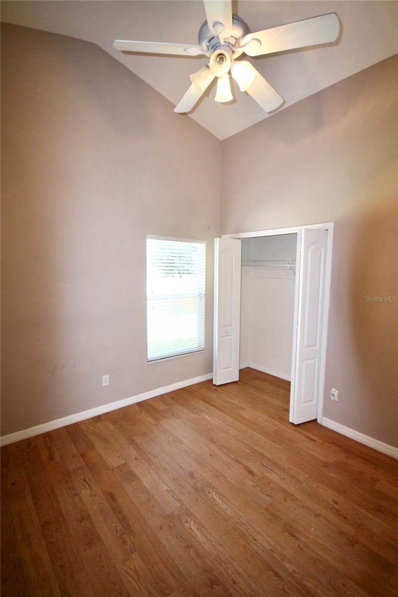Image 21 of 33 For 9429 Southern Garden Circle