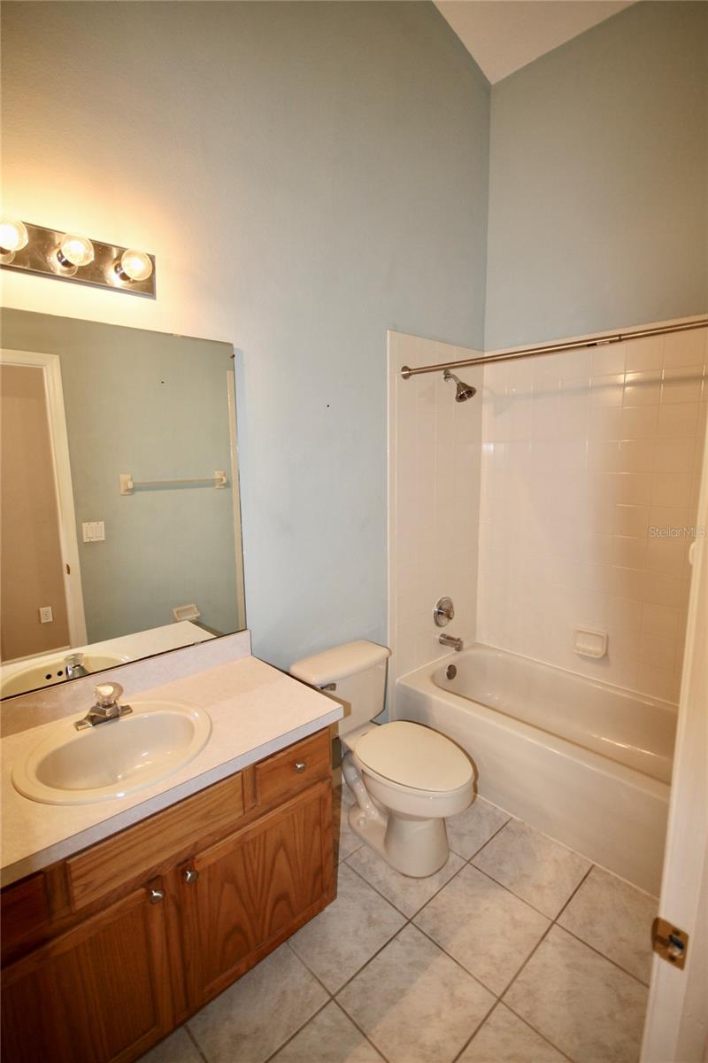 Image 24 of 33 For 9429 Southern Garden Circle
