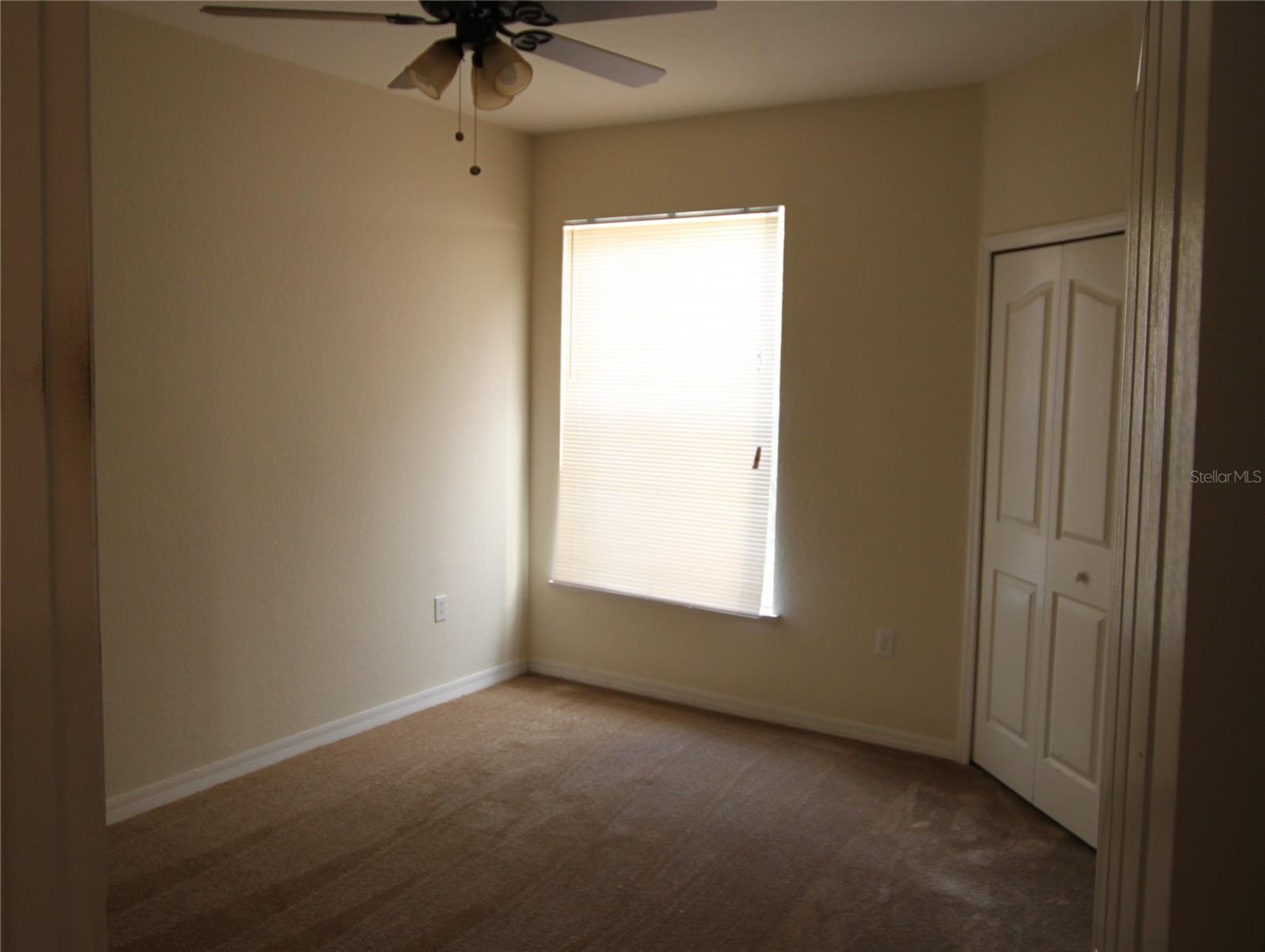 Image 5 of 9 For 5709 Legacy Crescent Place 201