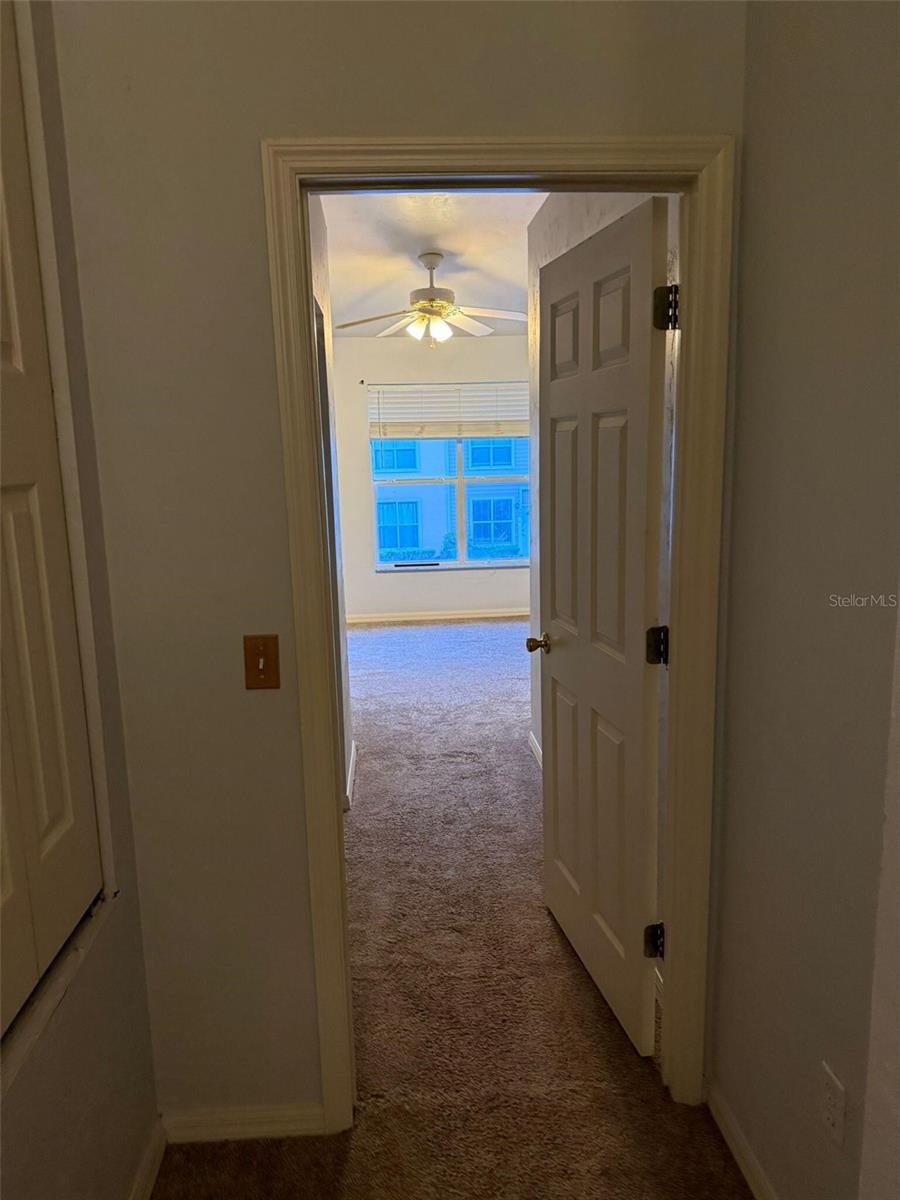 Image 15 of 22 For 4415 34th Street 408