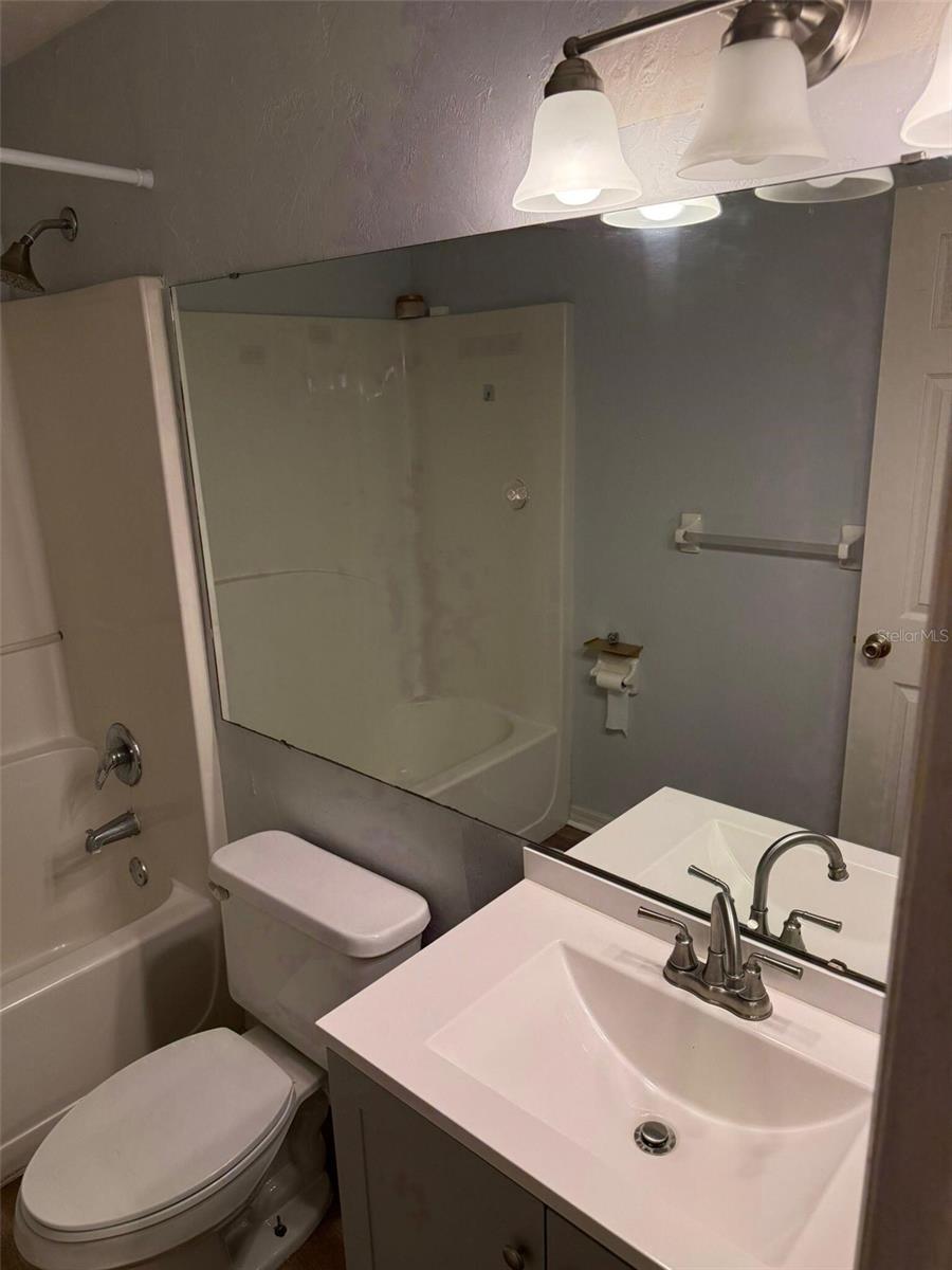 Image 18 of 22 For 4415 34th Street 408