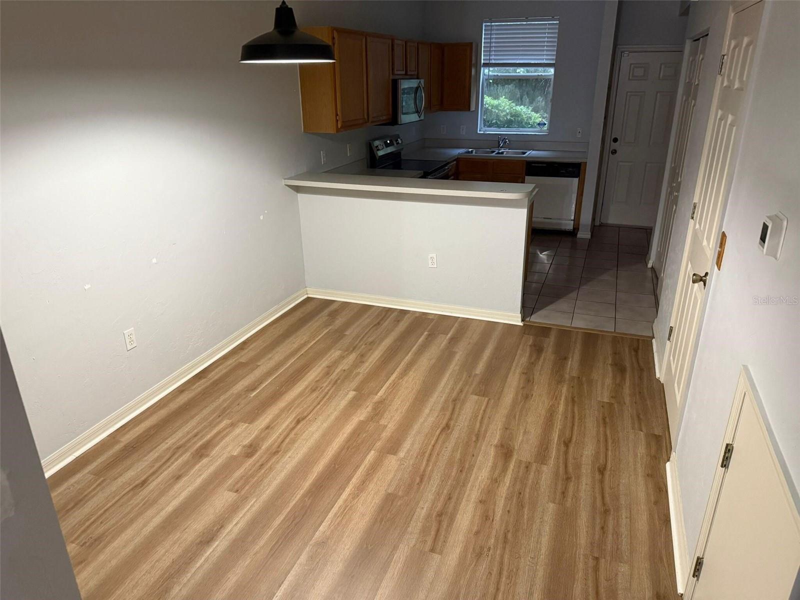 Image 3 of 22 For 4415 34th Street 408