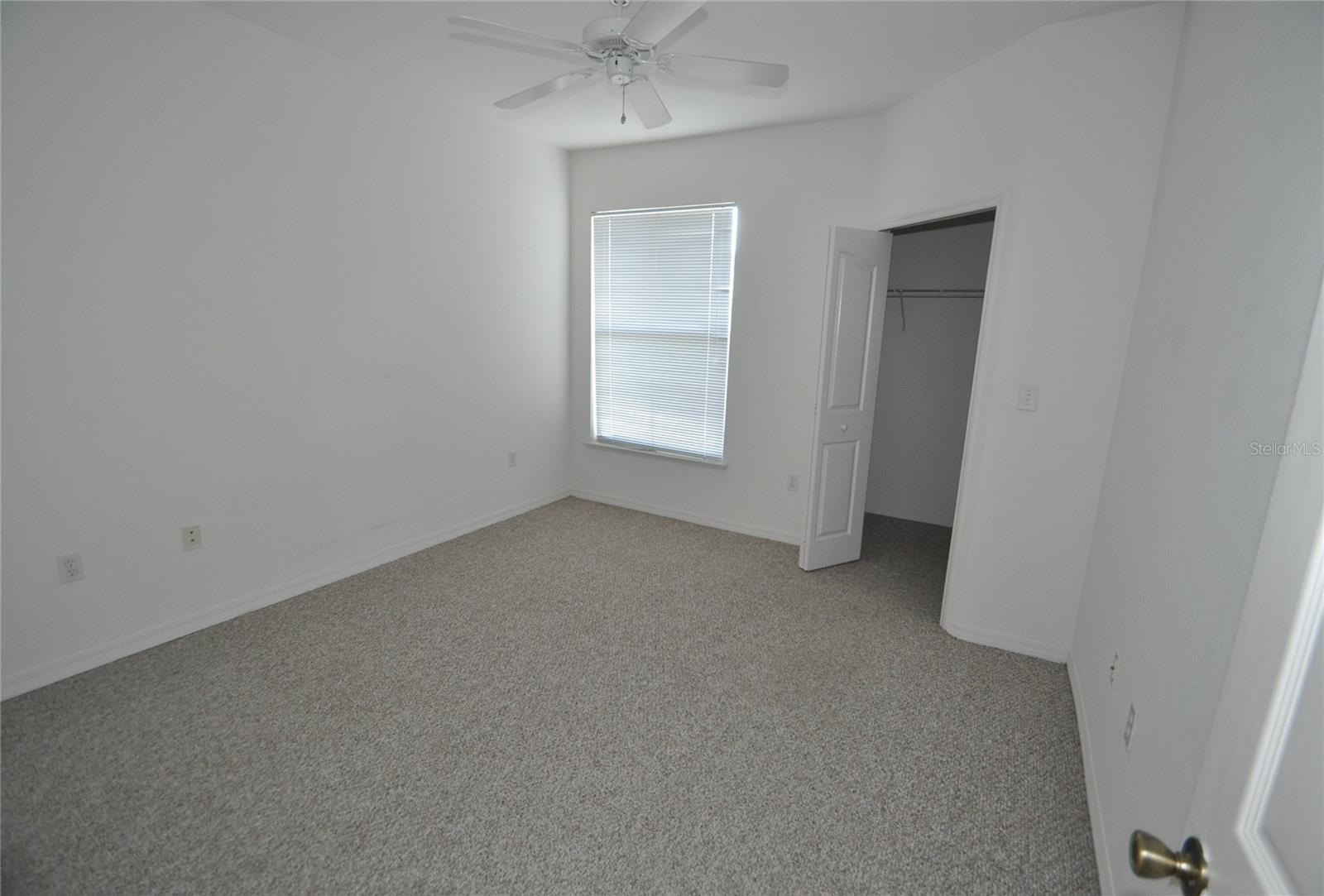 Image 6 of 10 For 5709 Legacy Crescent Place 301