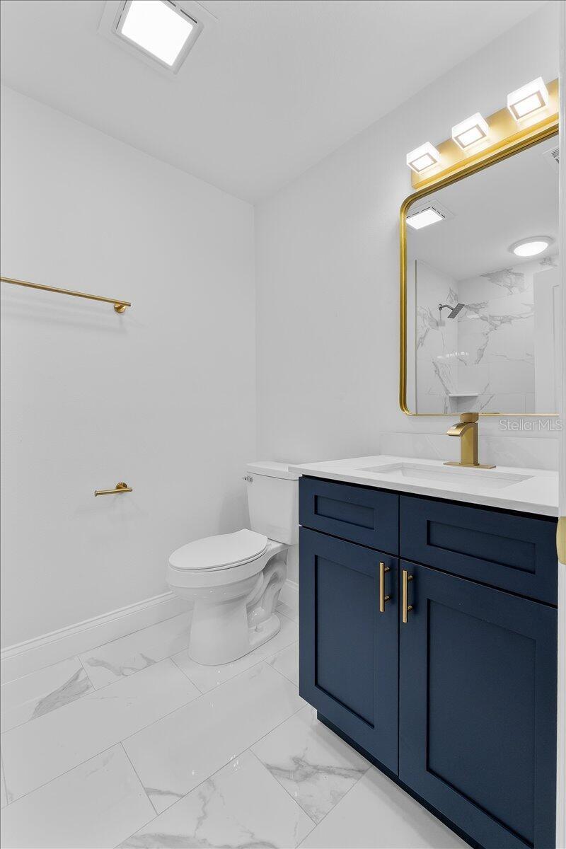 Image 32 of 41 For 2923 Kathryn Avenue