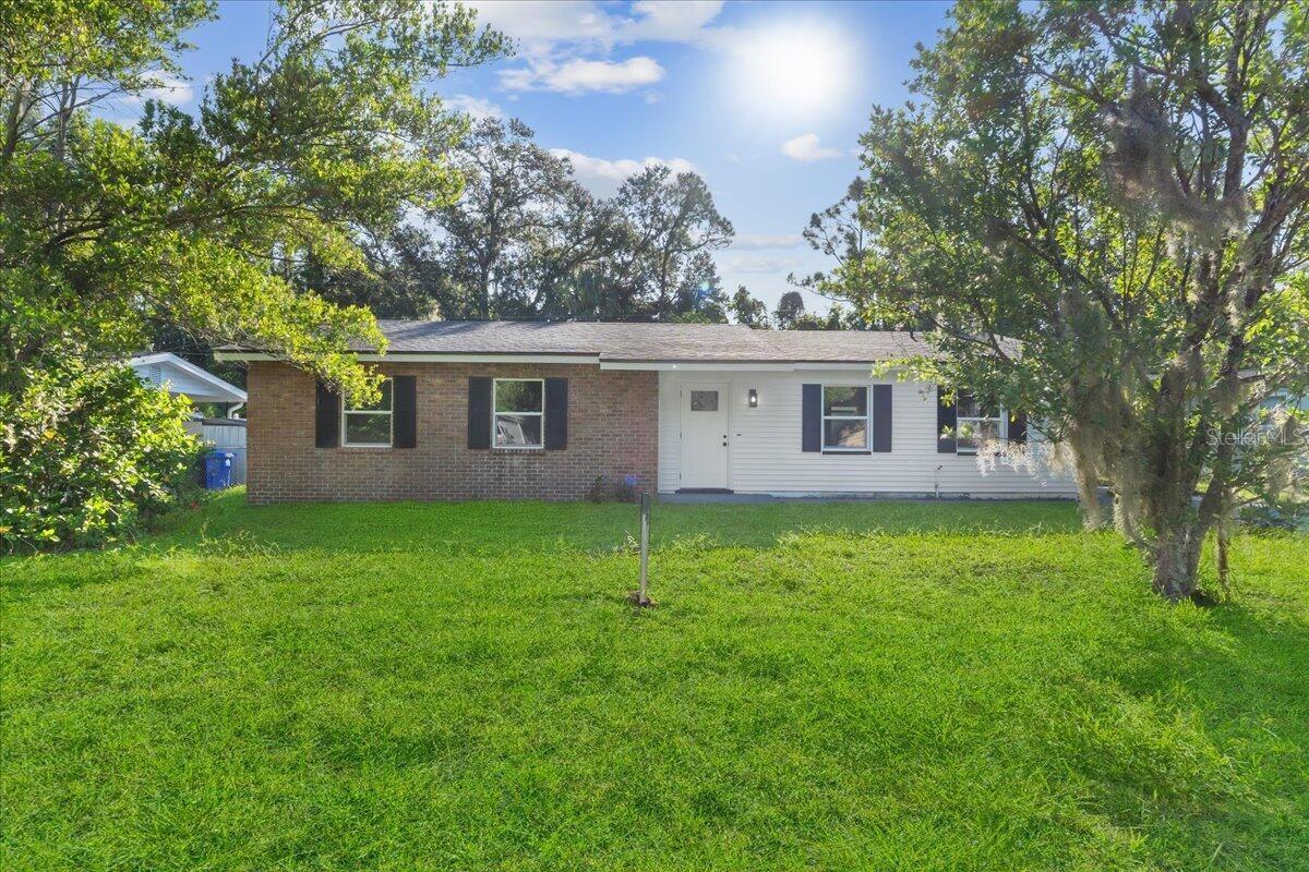 Image 4 of 41 For 2923 Kathryn Avenue