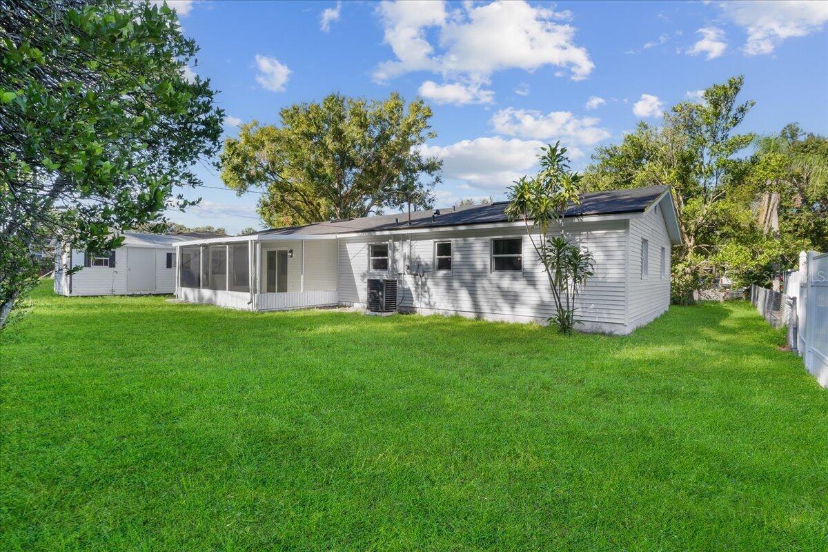 Image 9 of 41 For 2923 Kathryn Avenue