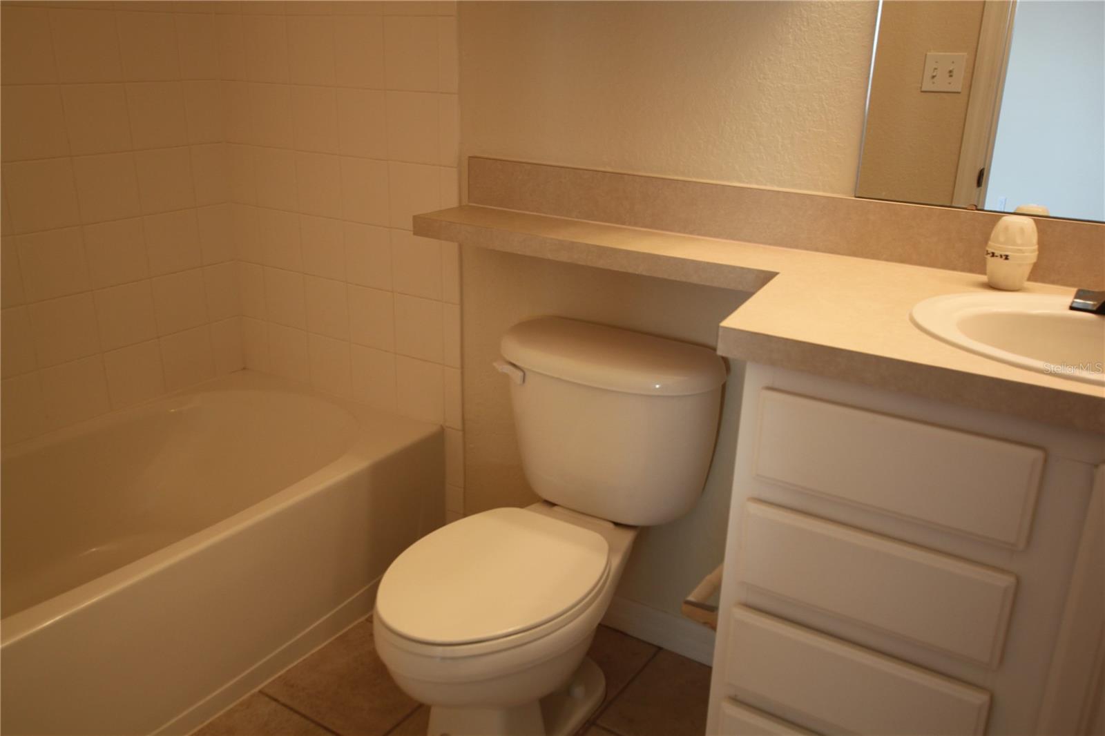 Image 8 of 12 For 5811 Legacy Crescent Place 202